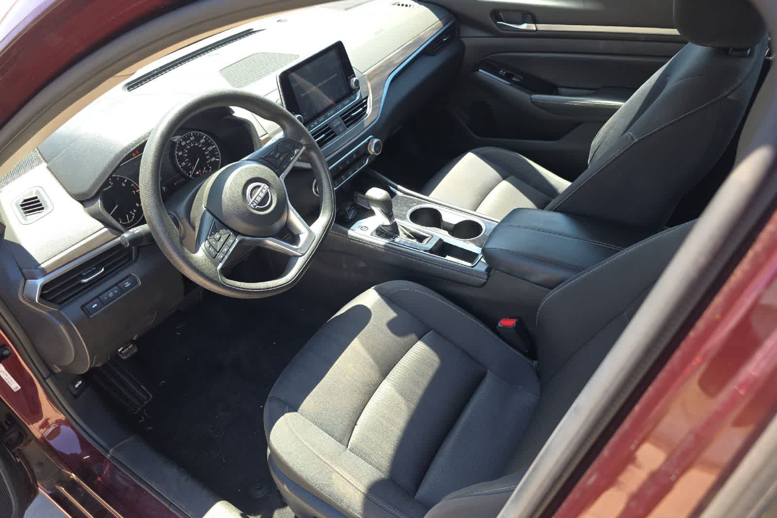 Thumbnail: 2023 Nissan Altima - 14