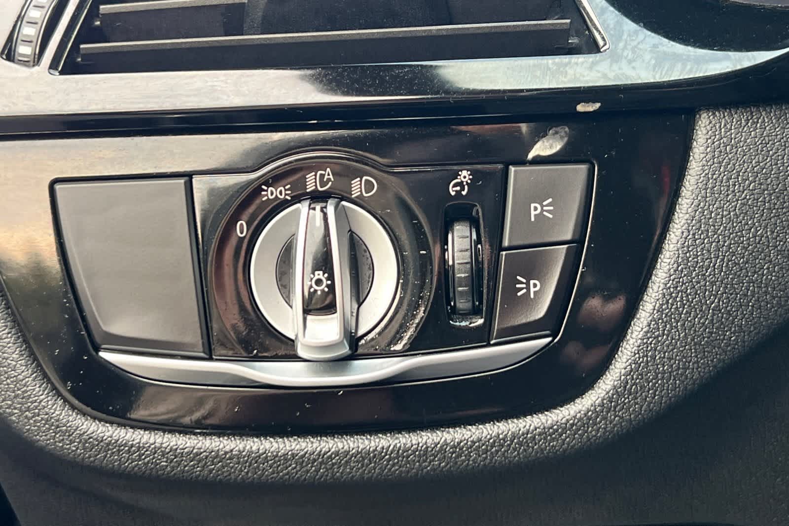 Thumbnail: 2021 BMW M5 - 34