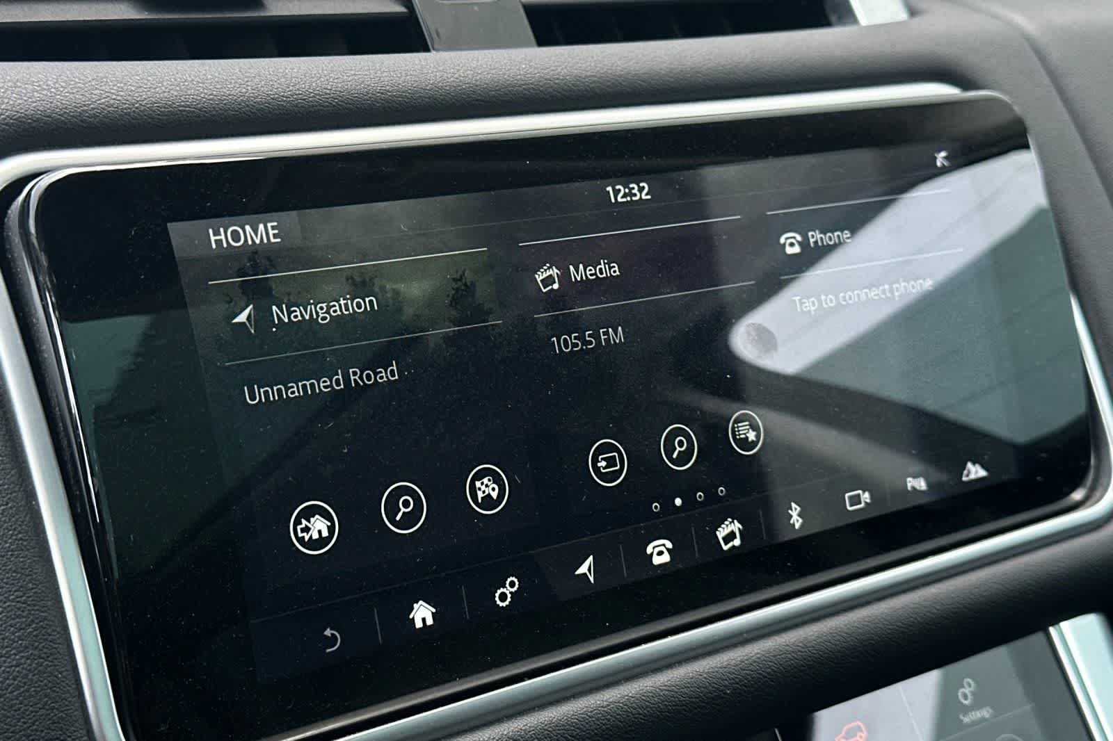 Thumbnail: 2020 Land Rover Range Rover Sport - 19