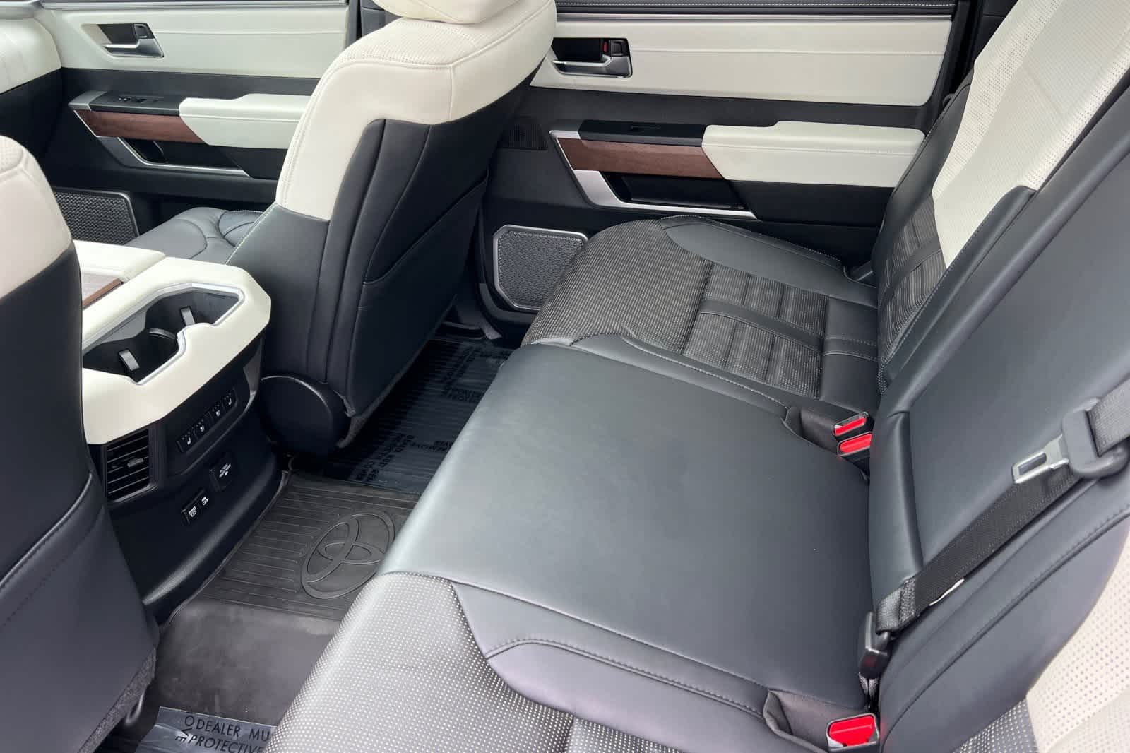 Thumbnail: 2024 Toyota Tundra - 5