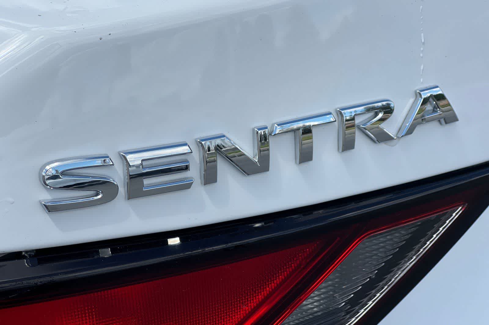 Thumbnail: 2022 Nissan Sentra - 16