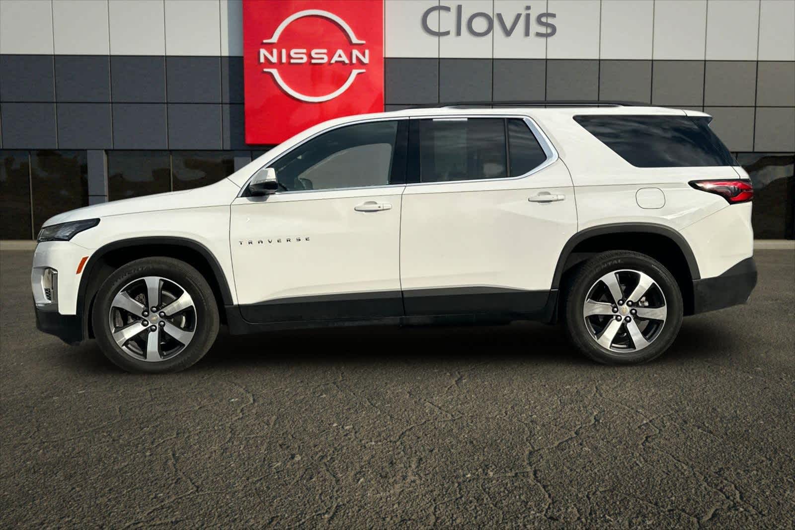 Thumbnail: 2023 Chevrolet Traverse - 6