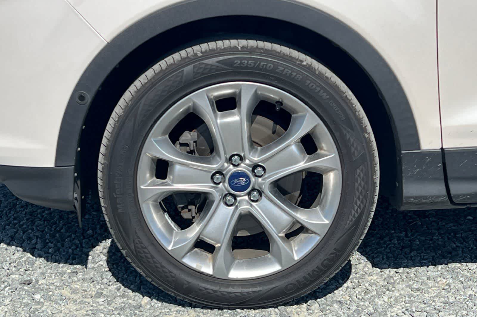 Thumbnail: 2014 Ford Escape - 12