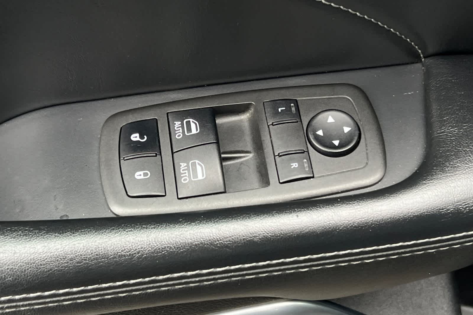 Thumbnail: 2022 Dodge Challenger - 14