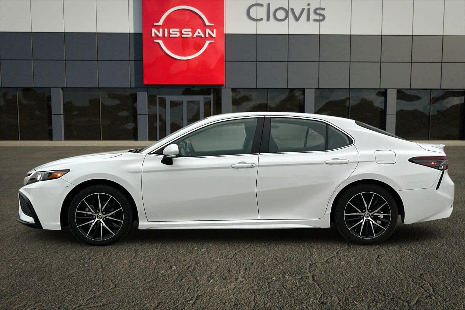 Thumbnail: 2024 Toyota Camry - 6