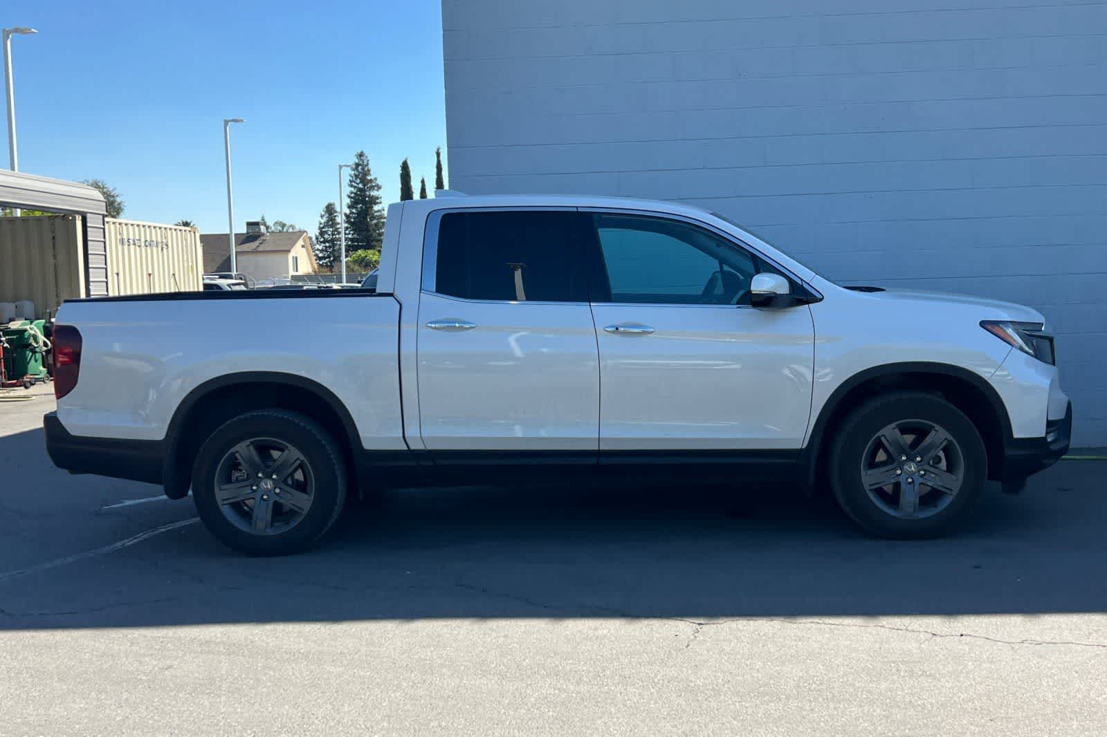 Thumbnail: 2023 Honda Ridgeline - 9