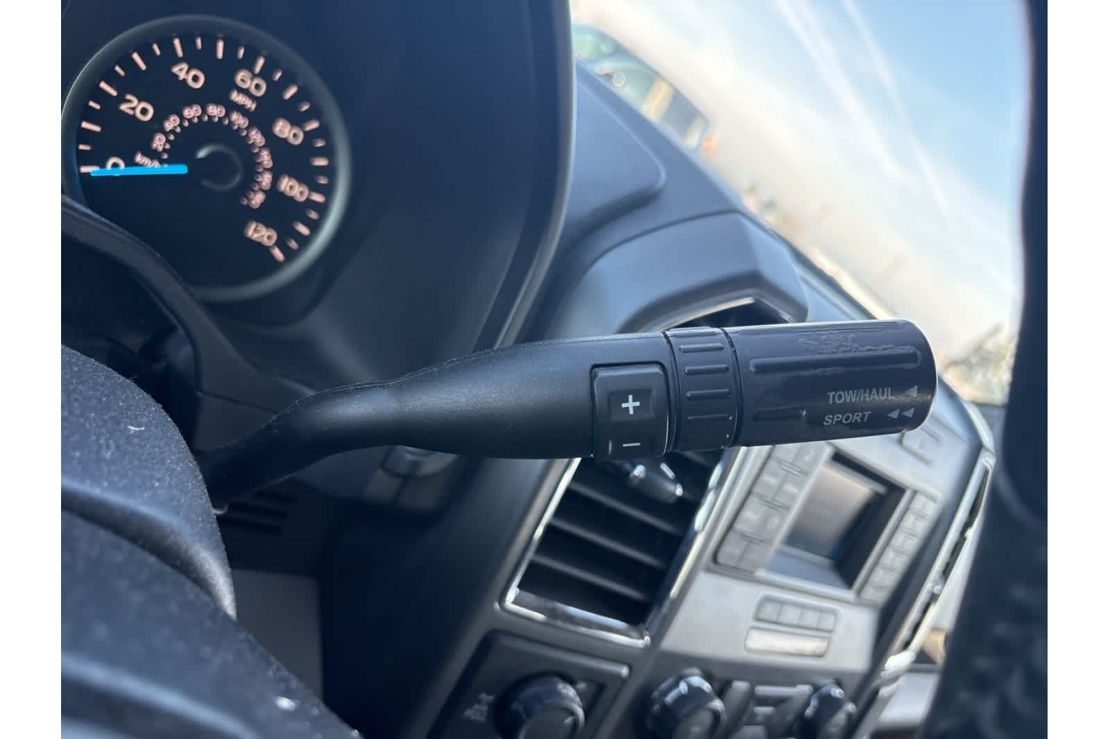 Thumbnail: 2017 Ford F-150 - 21