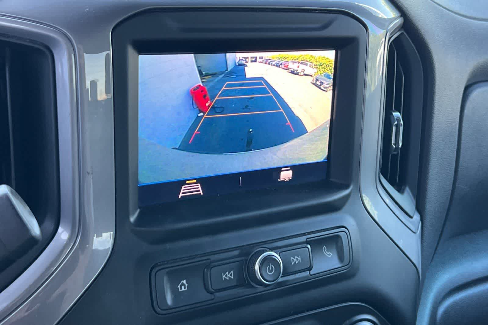 Thumbnail: 2021 Chevrolet Silverado 1500 - 20