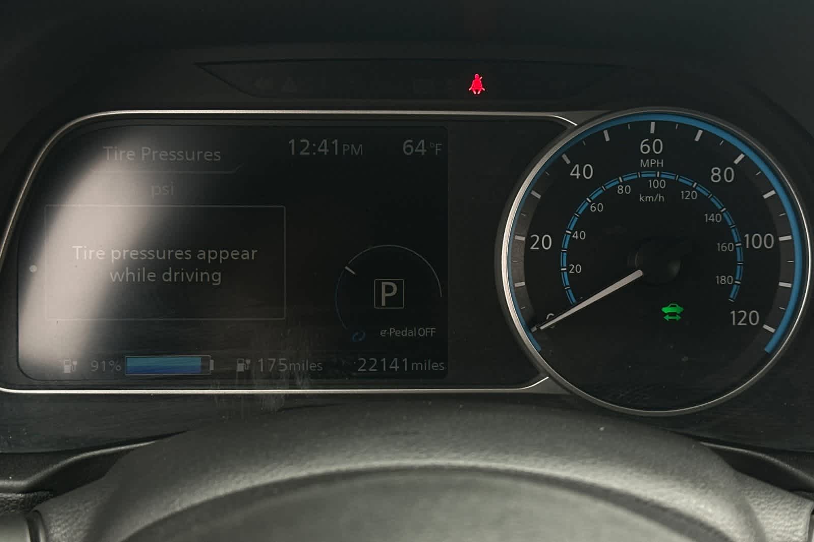 Thumbnail: 2023 Nissan Leaf - 28