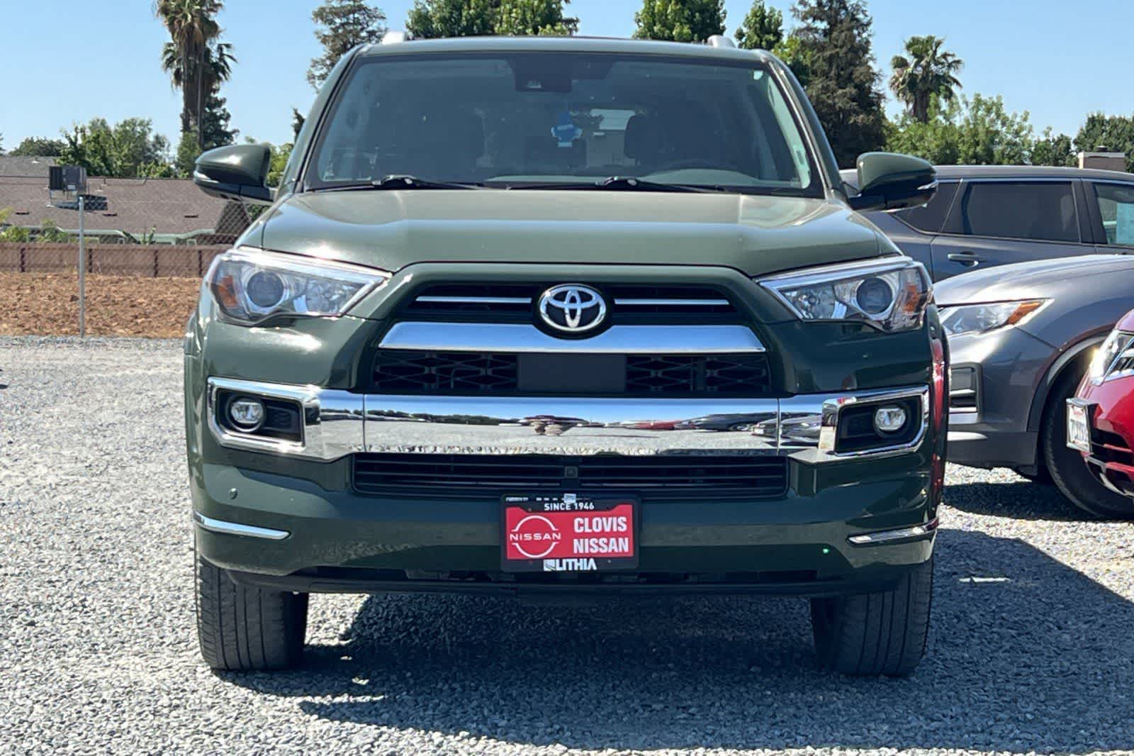 Thumbnail: 2022 Toyota 4Runner - 11