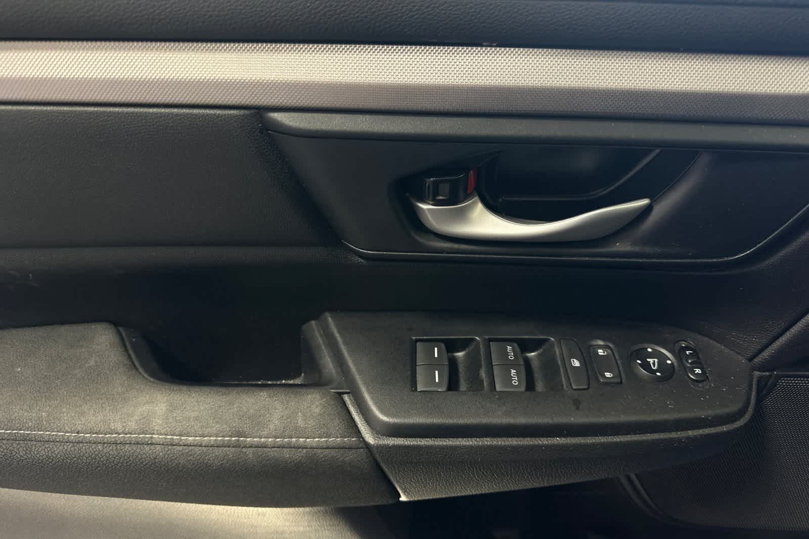 Thumbnail: 2021 Honda CR-V - 15