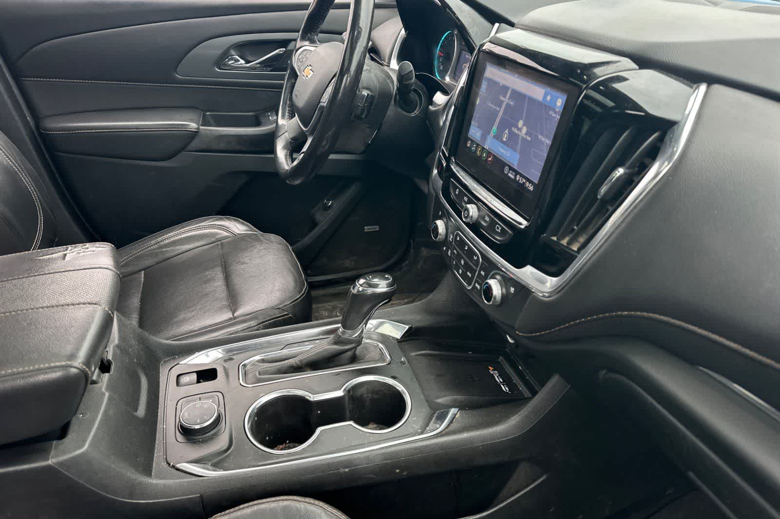 Thumbnail: 2020 Chevrolet Traverse - 18