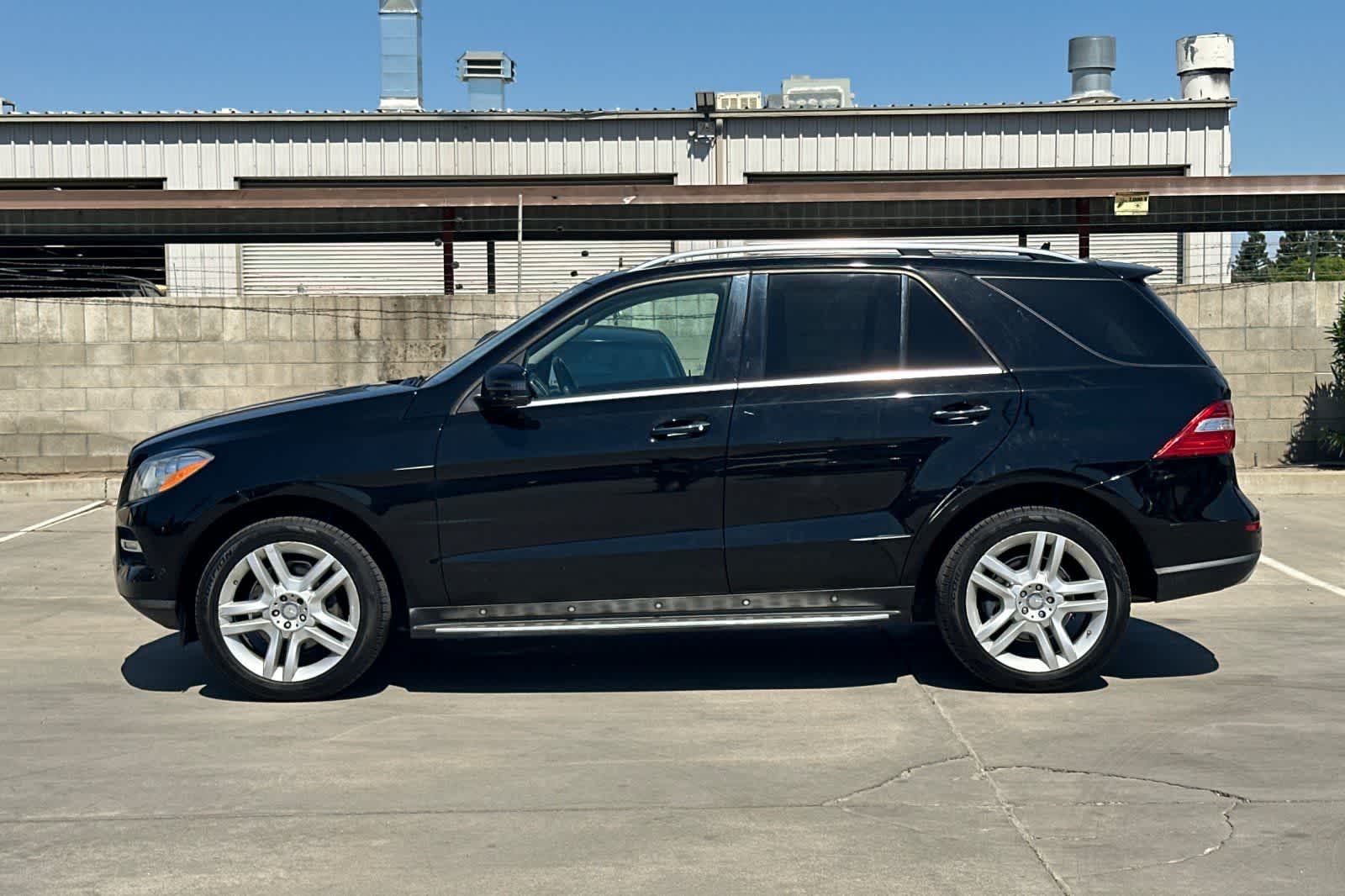 Thumbnail: 2015 Mercedes-Benz M-Class - 6
