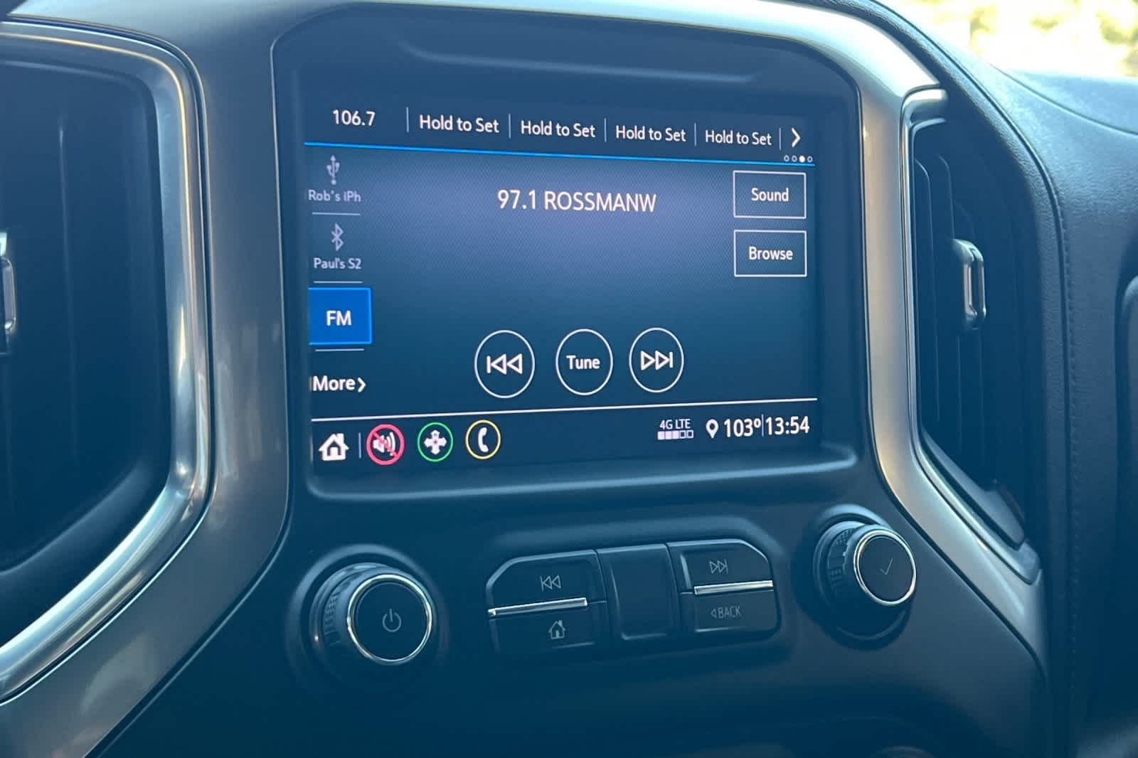 Thumbnail: 2019 Chevrolet Silverado 1500 - 19