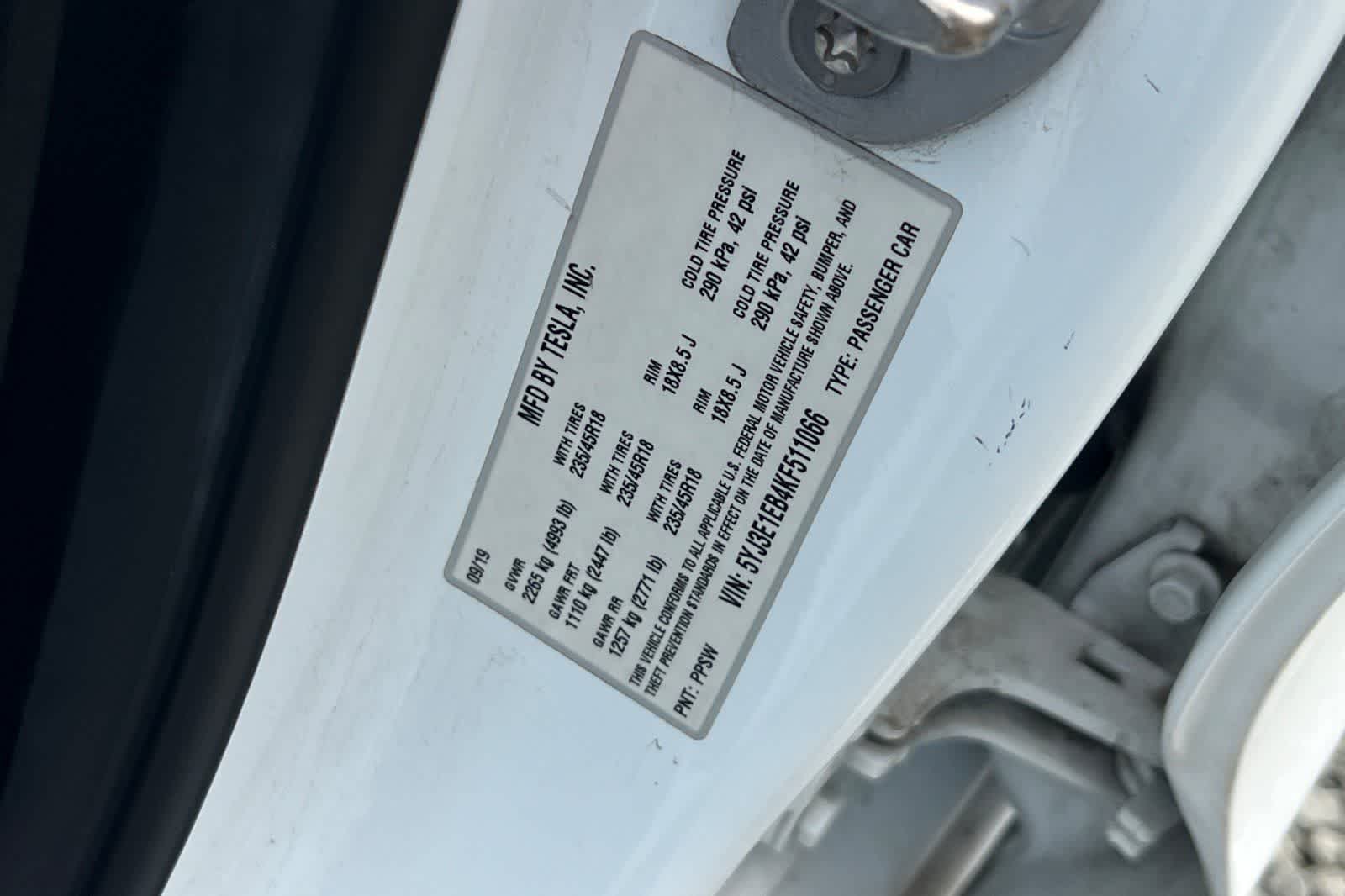 Thumbnail: 2019 Tesla Model 3 - 29