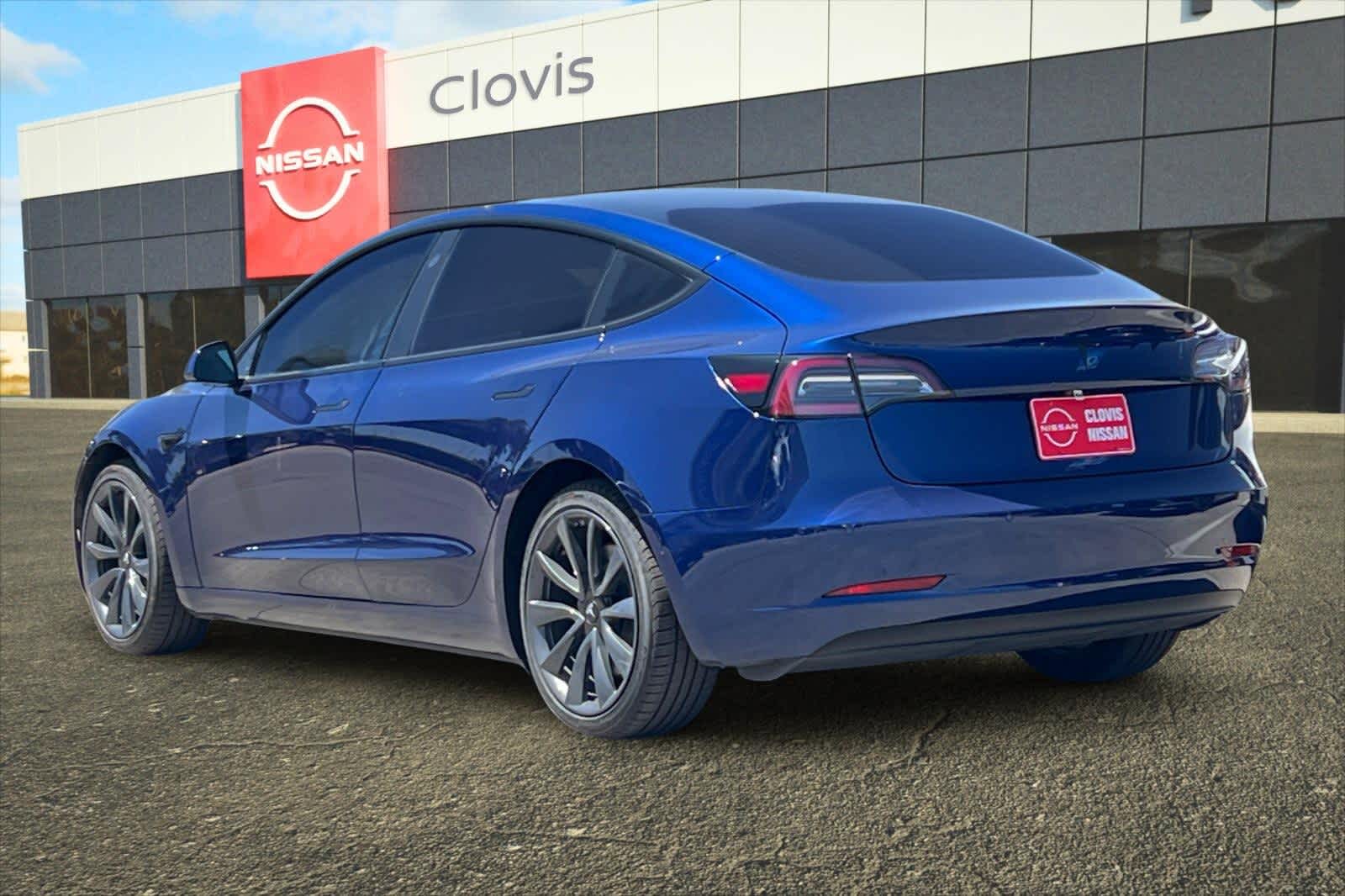 Thumbnail: 2018 Tesla Model 3 - 7