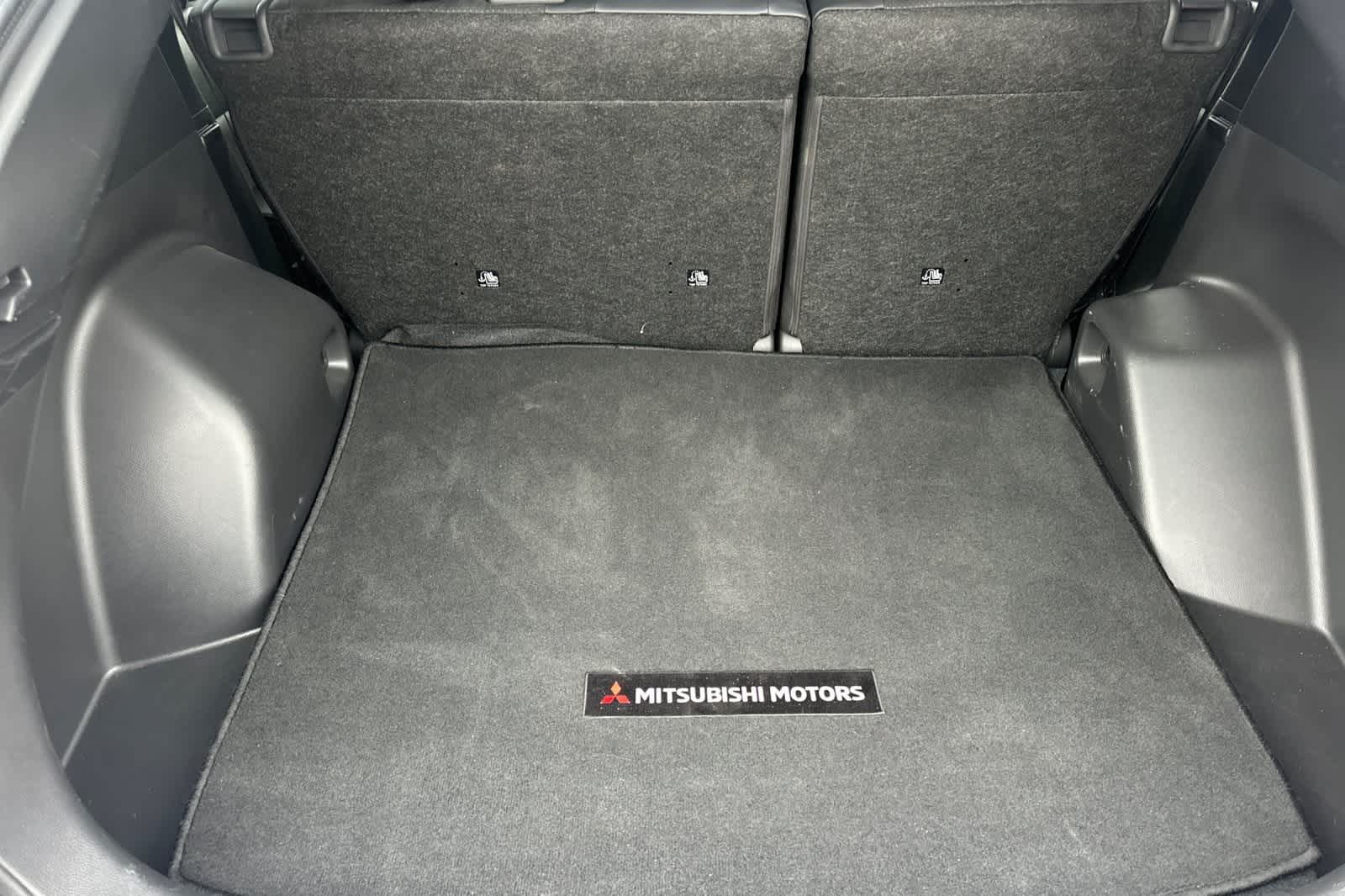 Thumbnail: 2025 Mitsubishi Eclipse Cross - 17