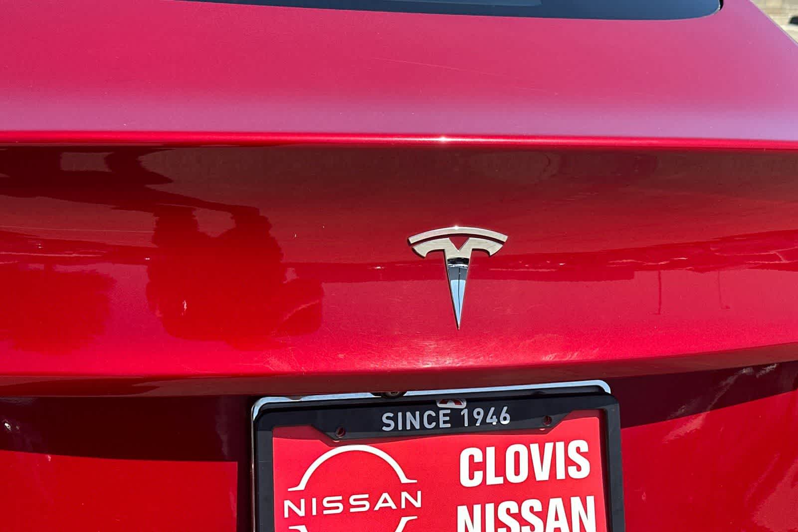 Thumbnail: 2018 Tesla Model 3 - 13