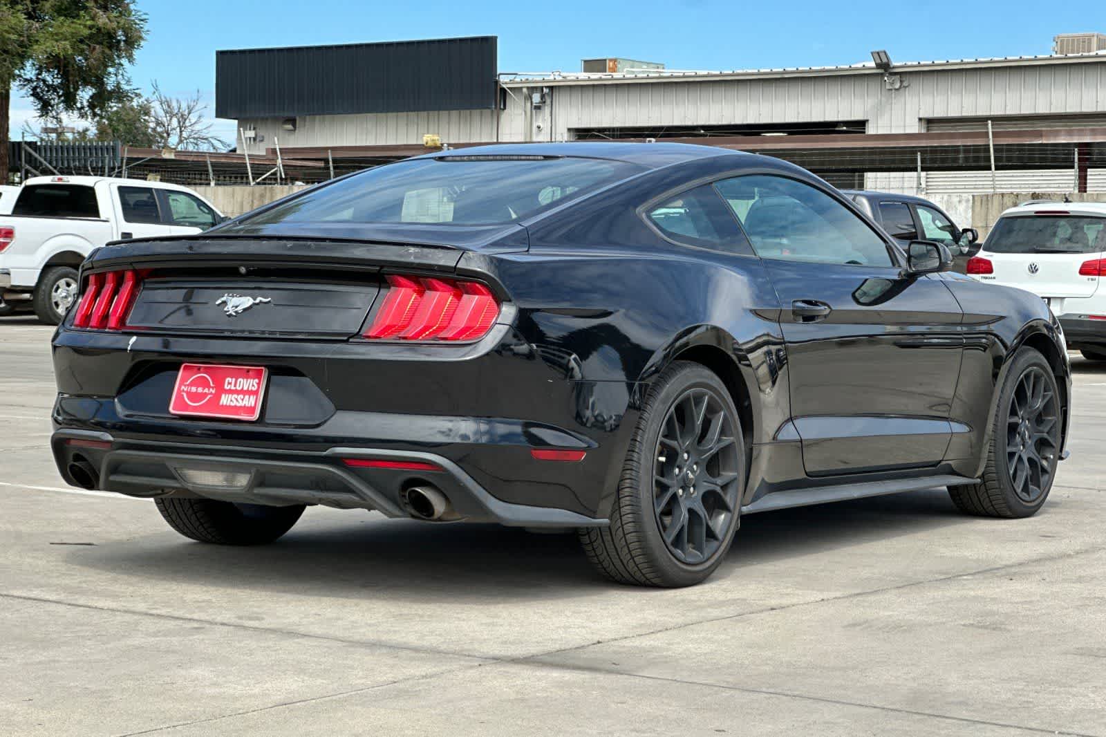 Thumbnail: 2018 Ford Mustang - 3