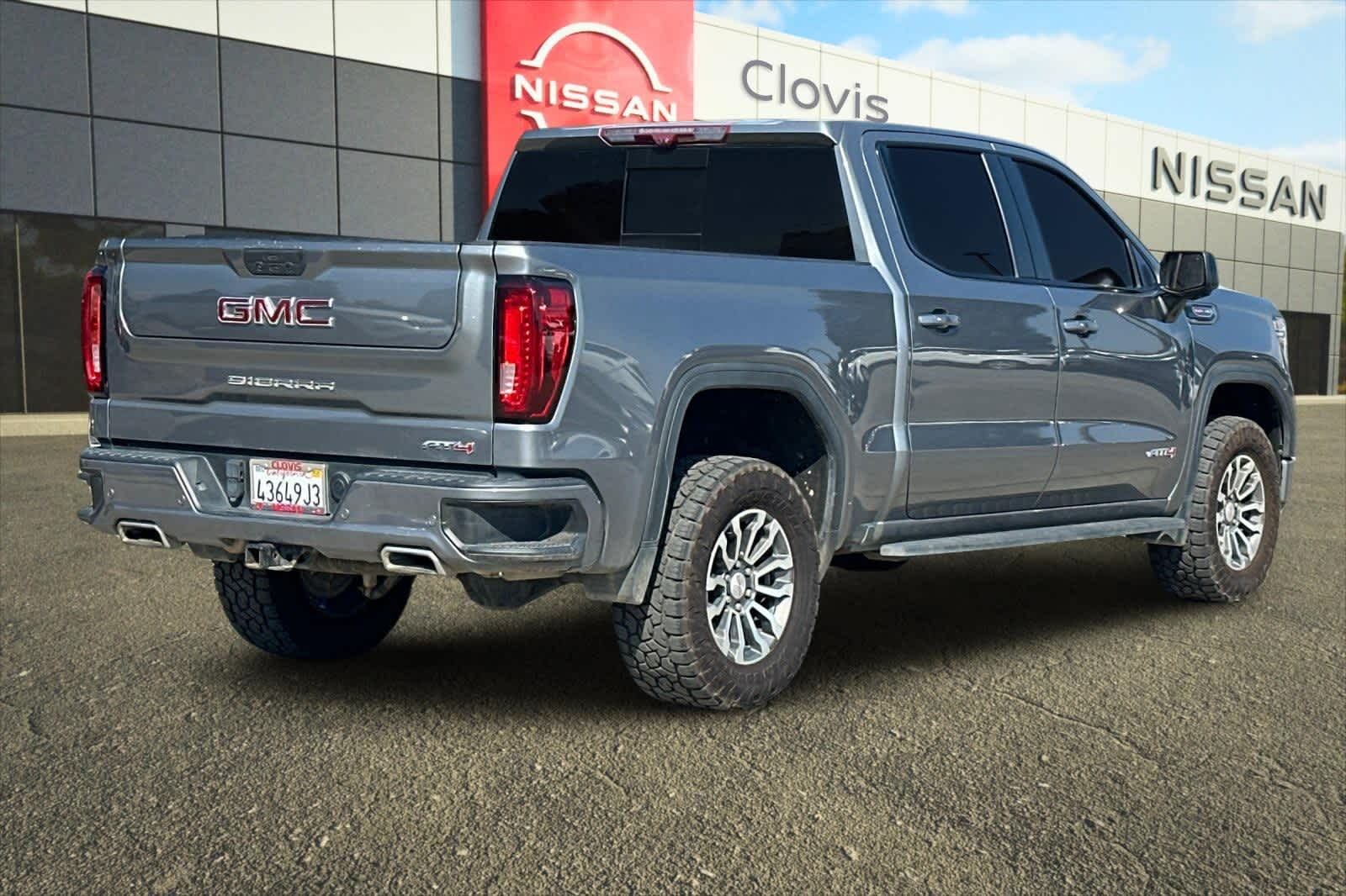 Thumbnail: 2022 GMC Sierra 1500 - 3