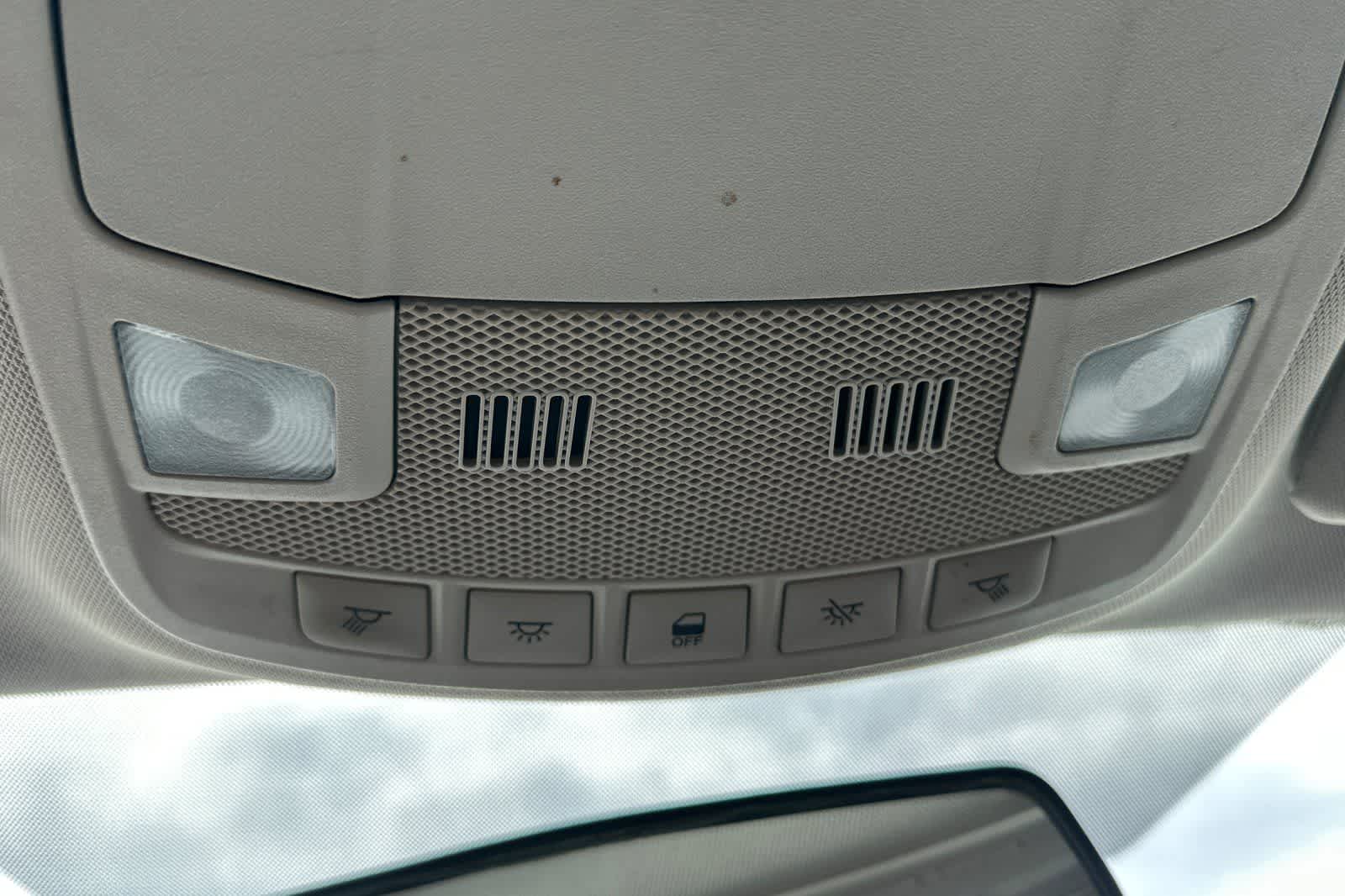 Thumbnail: 2016 Ford Fusion - 29