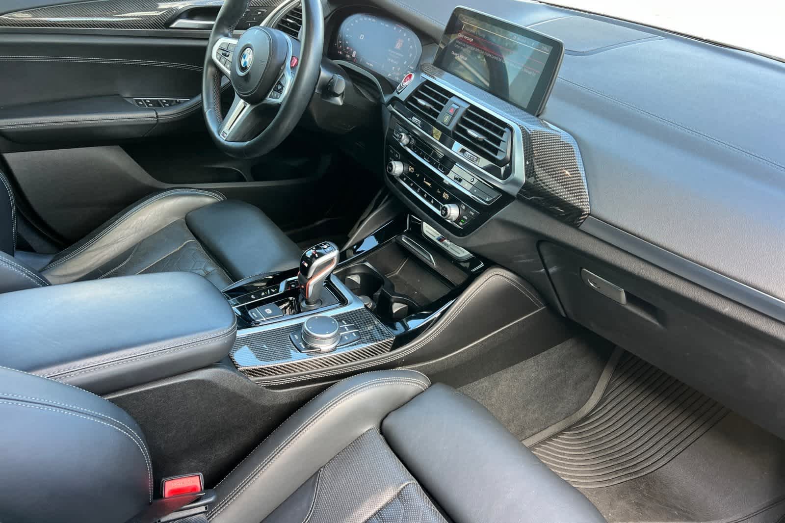 Thumbnail: 2021 BMW X4 - 16