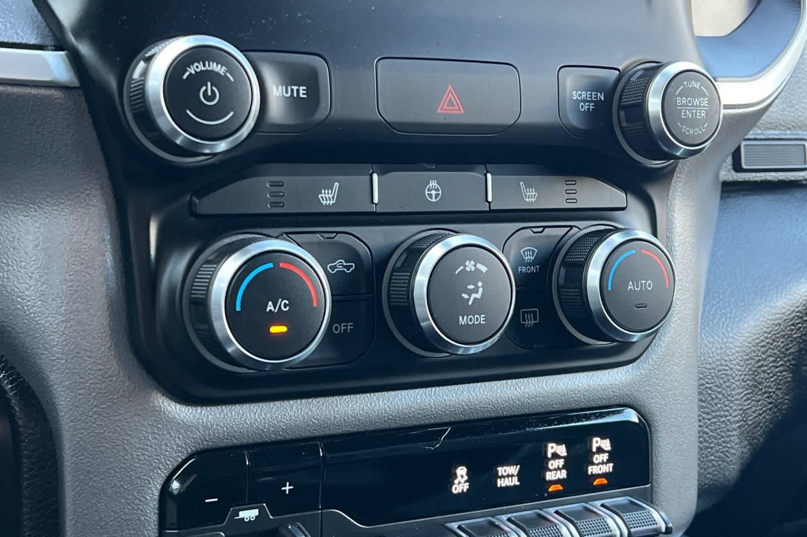 Thumbnail: 2020 RAM 1500 - 22