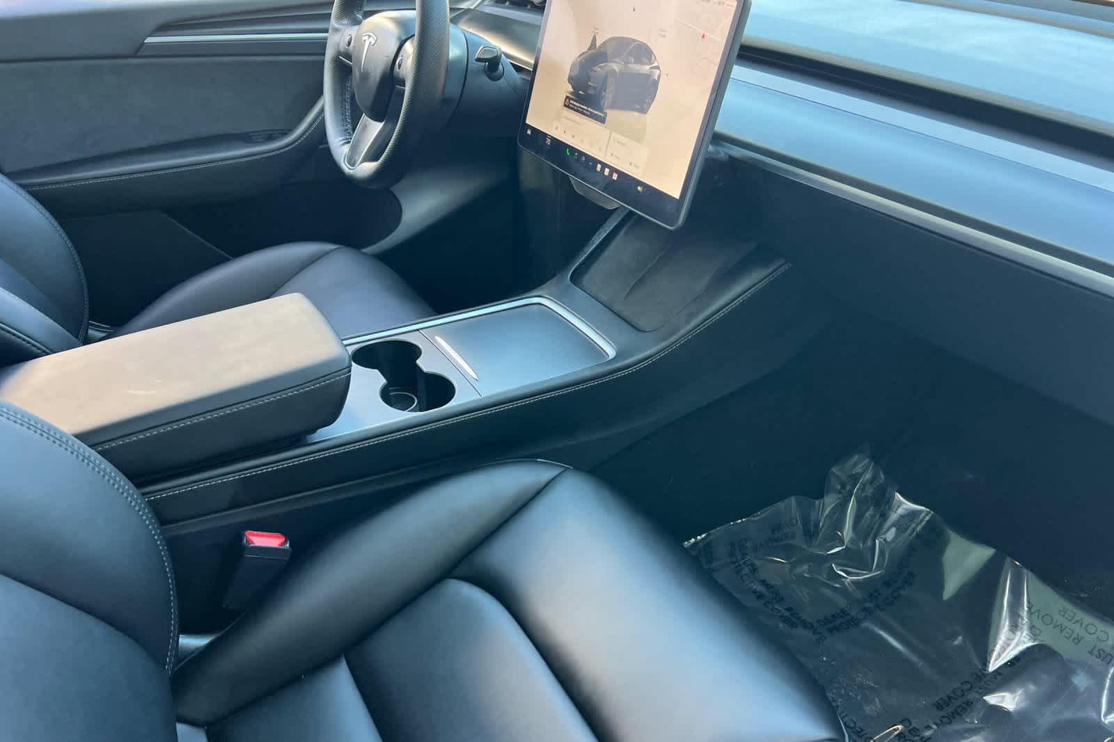 Thumbnail: 2024 Tesla Model Y - 19