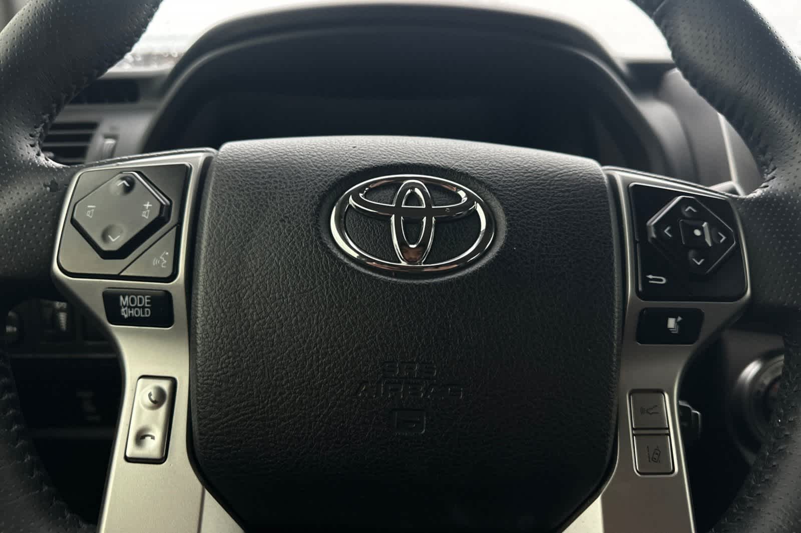 Thumbnail: 2024 Toyota 4Runner - 25