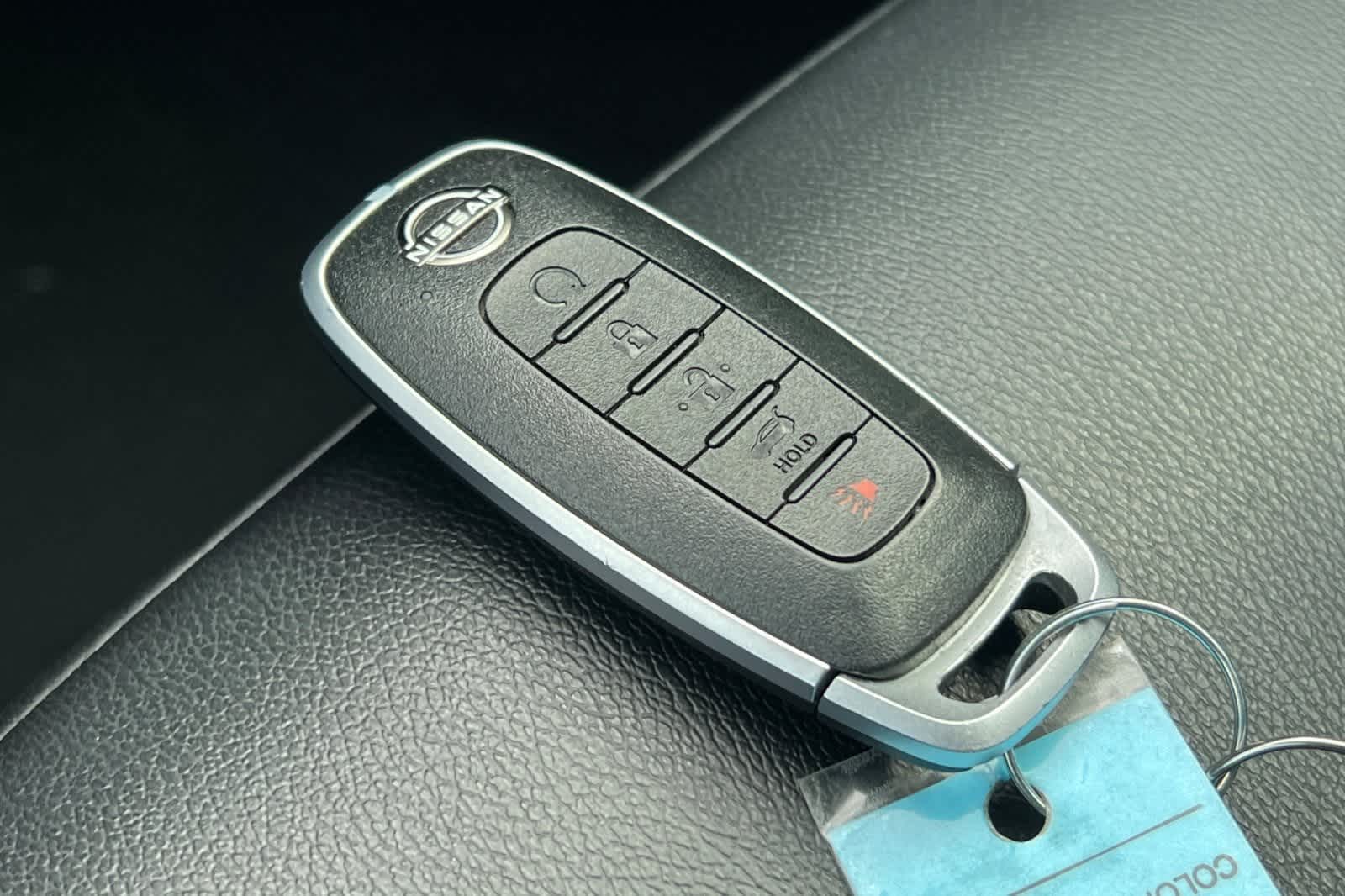 Thumbnail: 2023 Nissan Pathfinder - 25