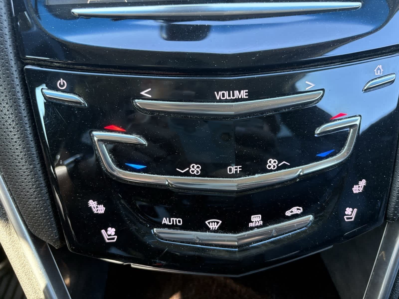 Thumbnail: 2018 Cadillac XTS - 18