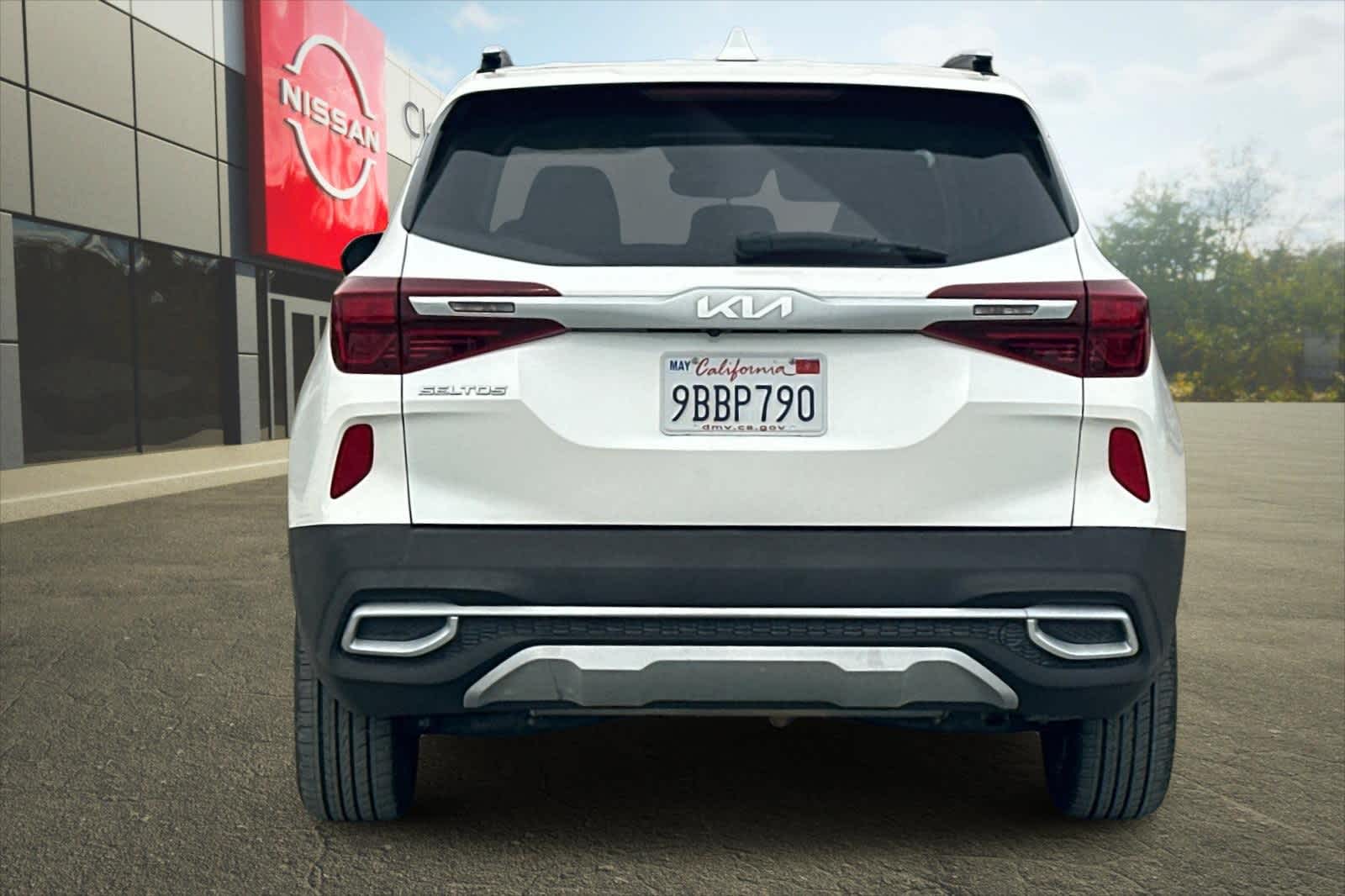 Thumbnail: 2022 Kia Seltos - 8