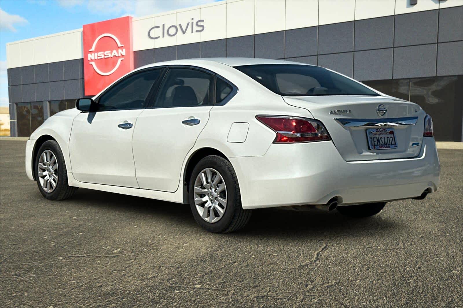 Thumbnail: 2014 Nissan Altima - 7