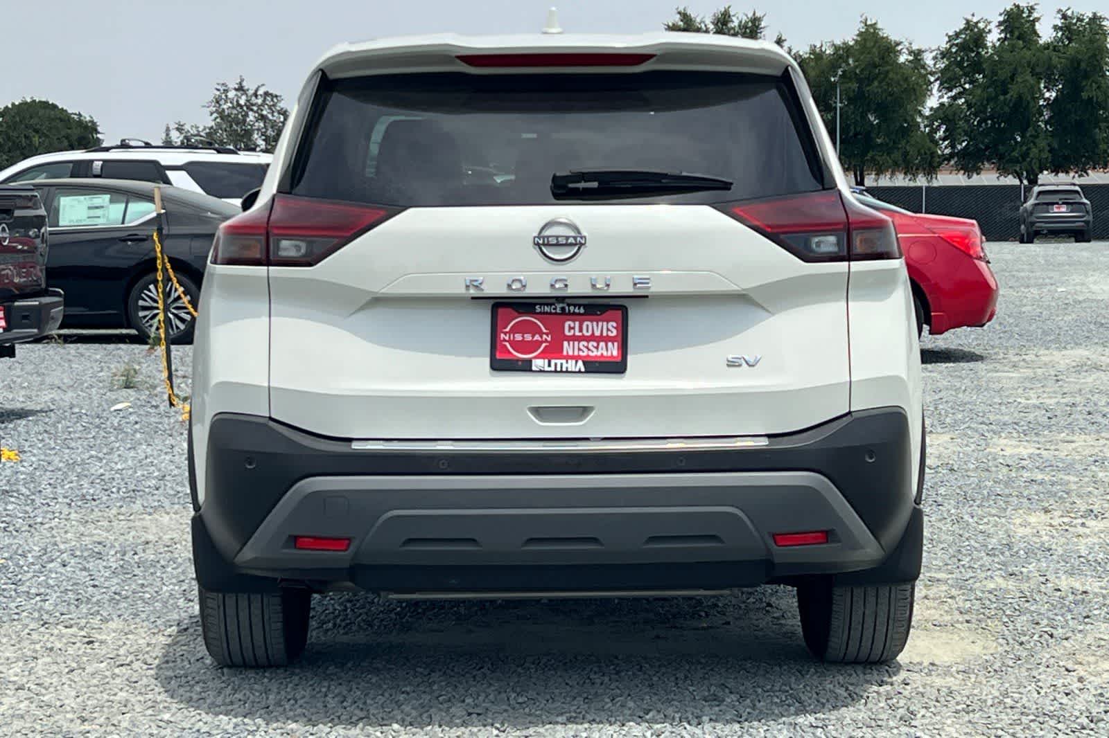 Thumbnail: 2023 Nissan Rogue - 8