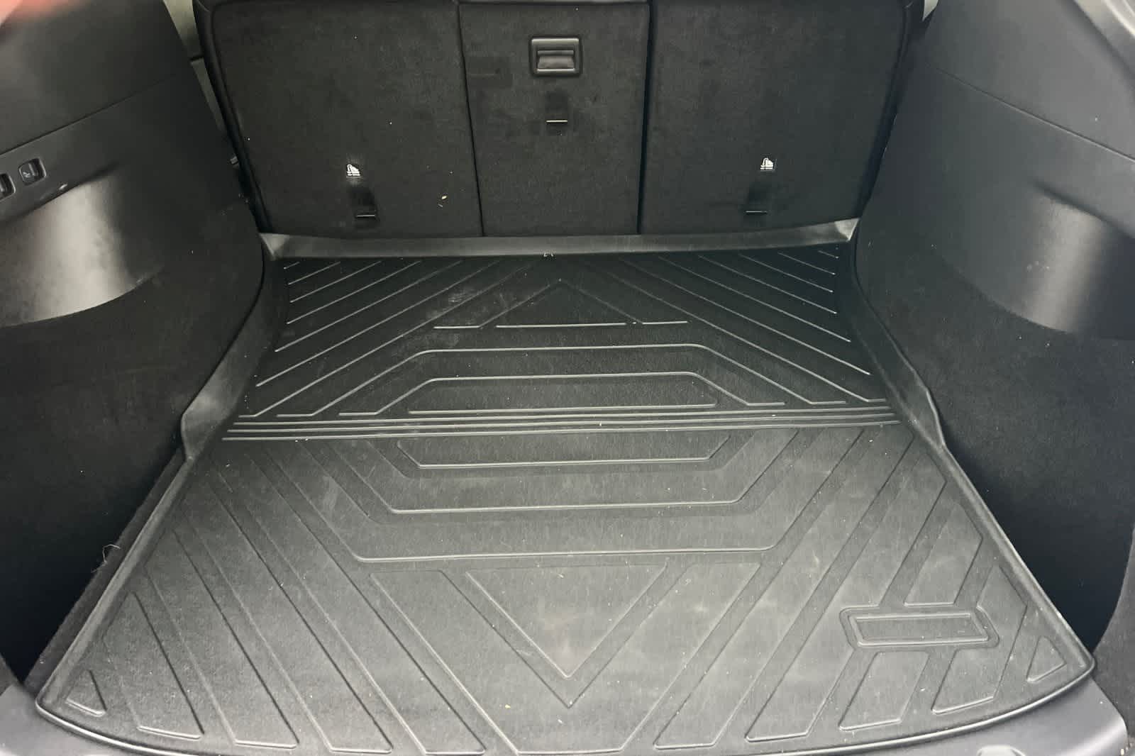 Thumbnail: 2021 Tesla Model Y - 16