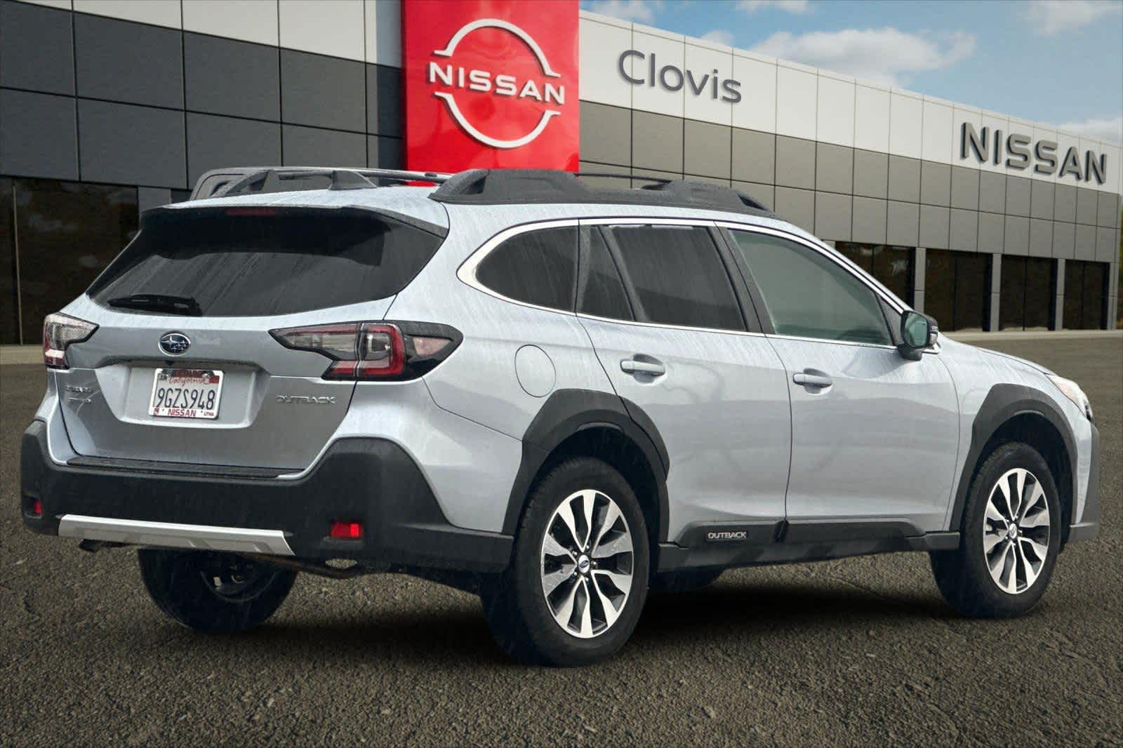 Thumbnail: 2023 Subaru Outback - 3