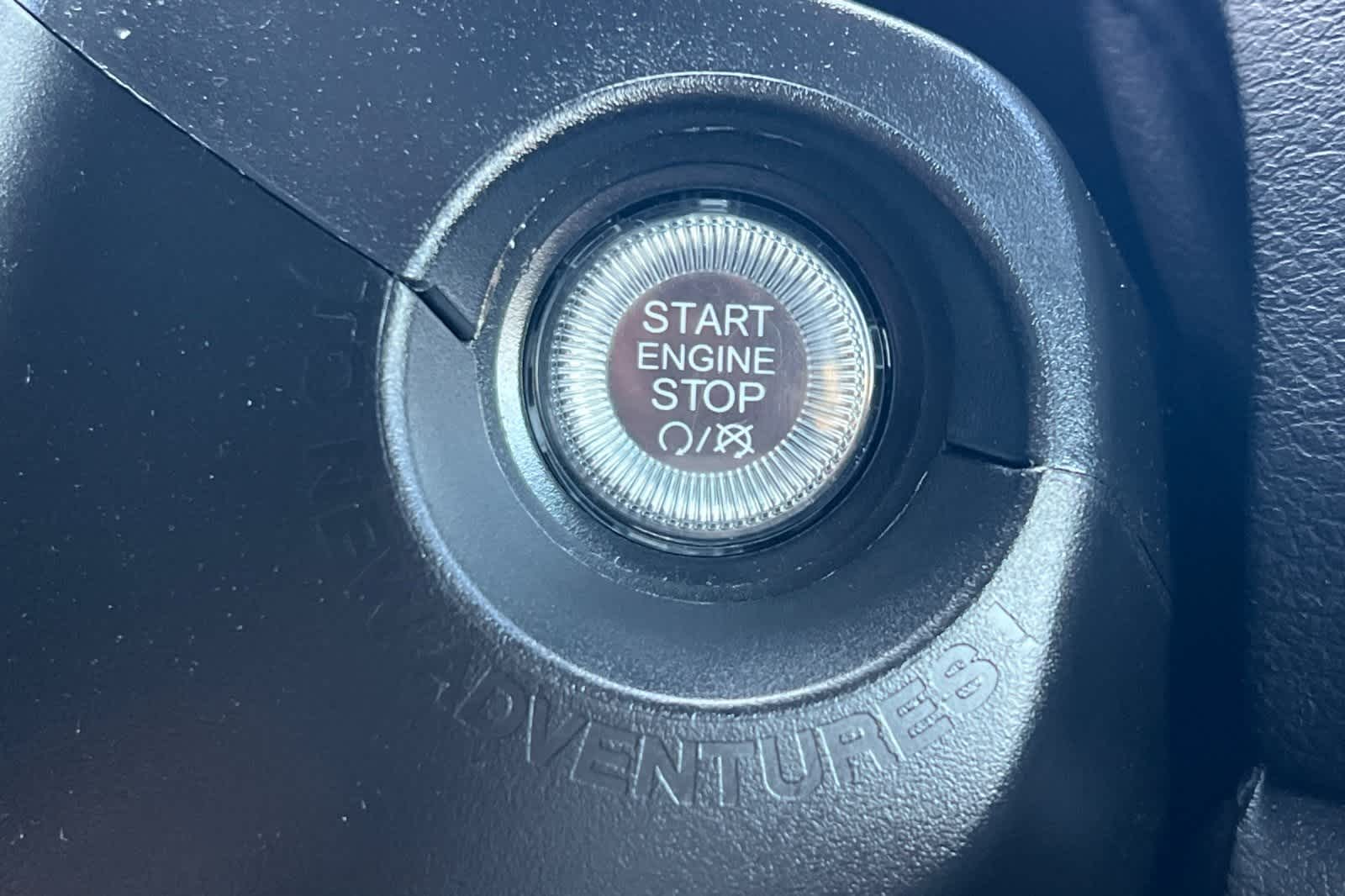 Thumbnail: 2023 Jeep Renegade - 28