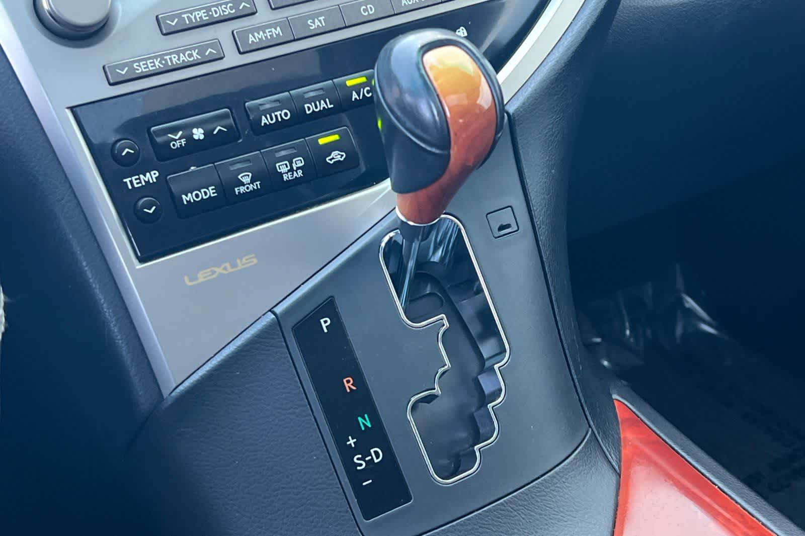 Thumbnail: 2010 Lexus RX - 27