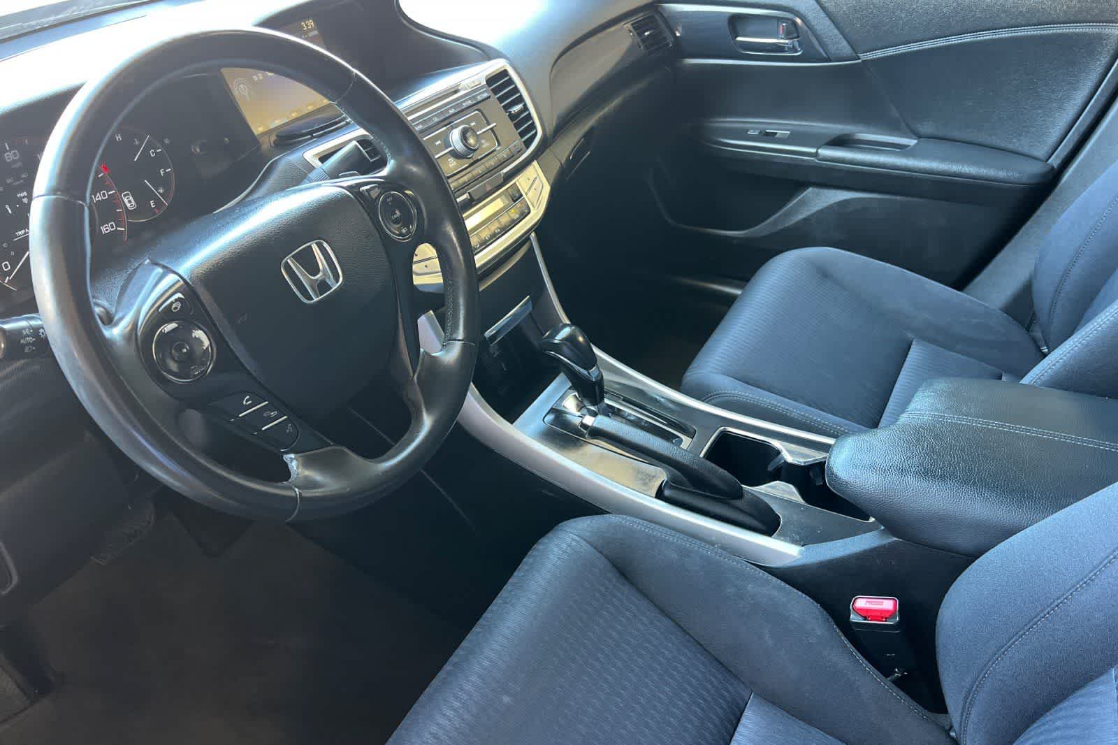 Thumbnail: 2013 Honda Accord - 12