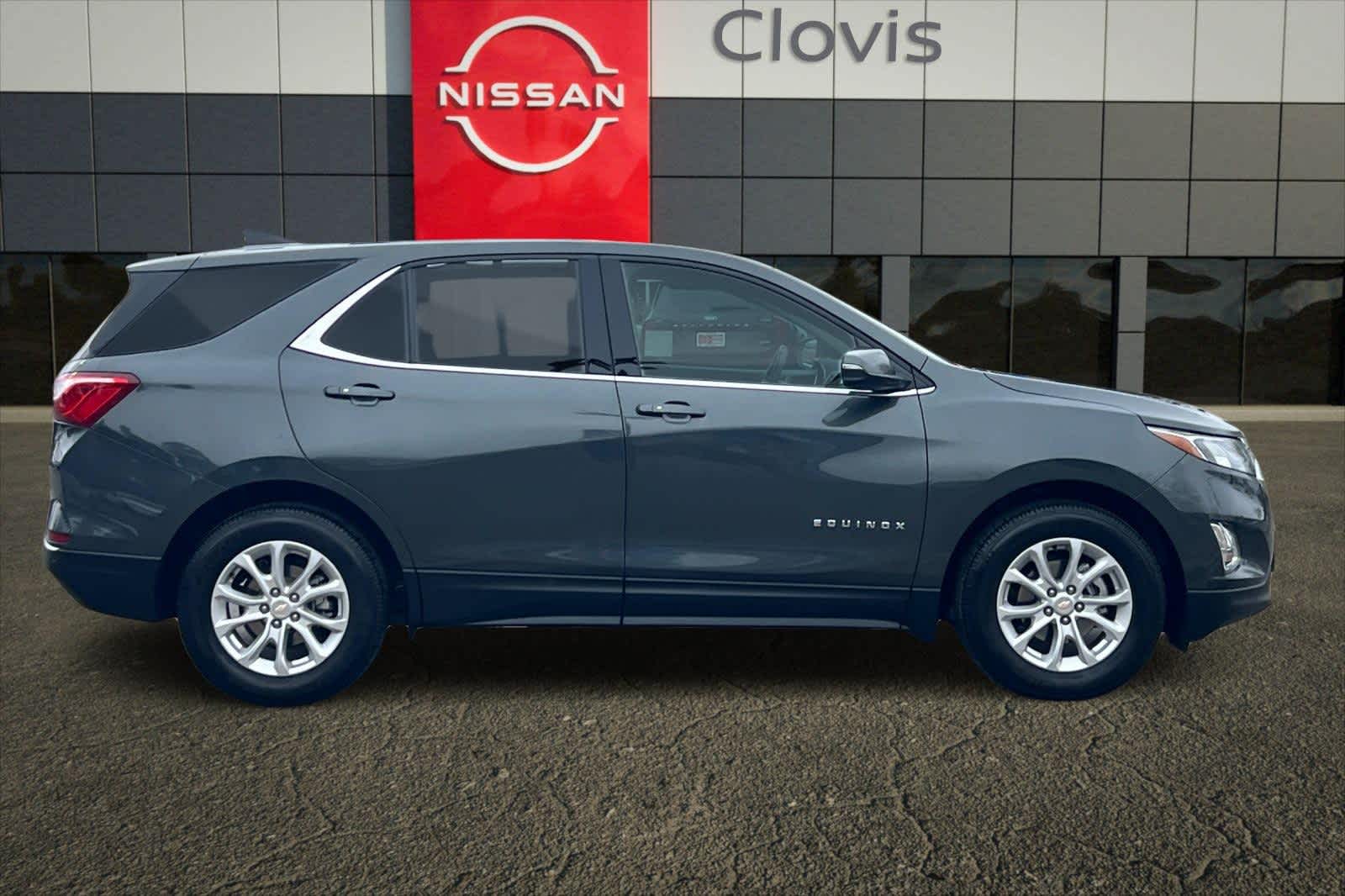 Thumbnail: 2019 Chevrolet Equinox - 9