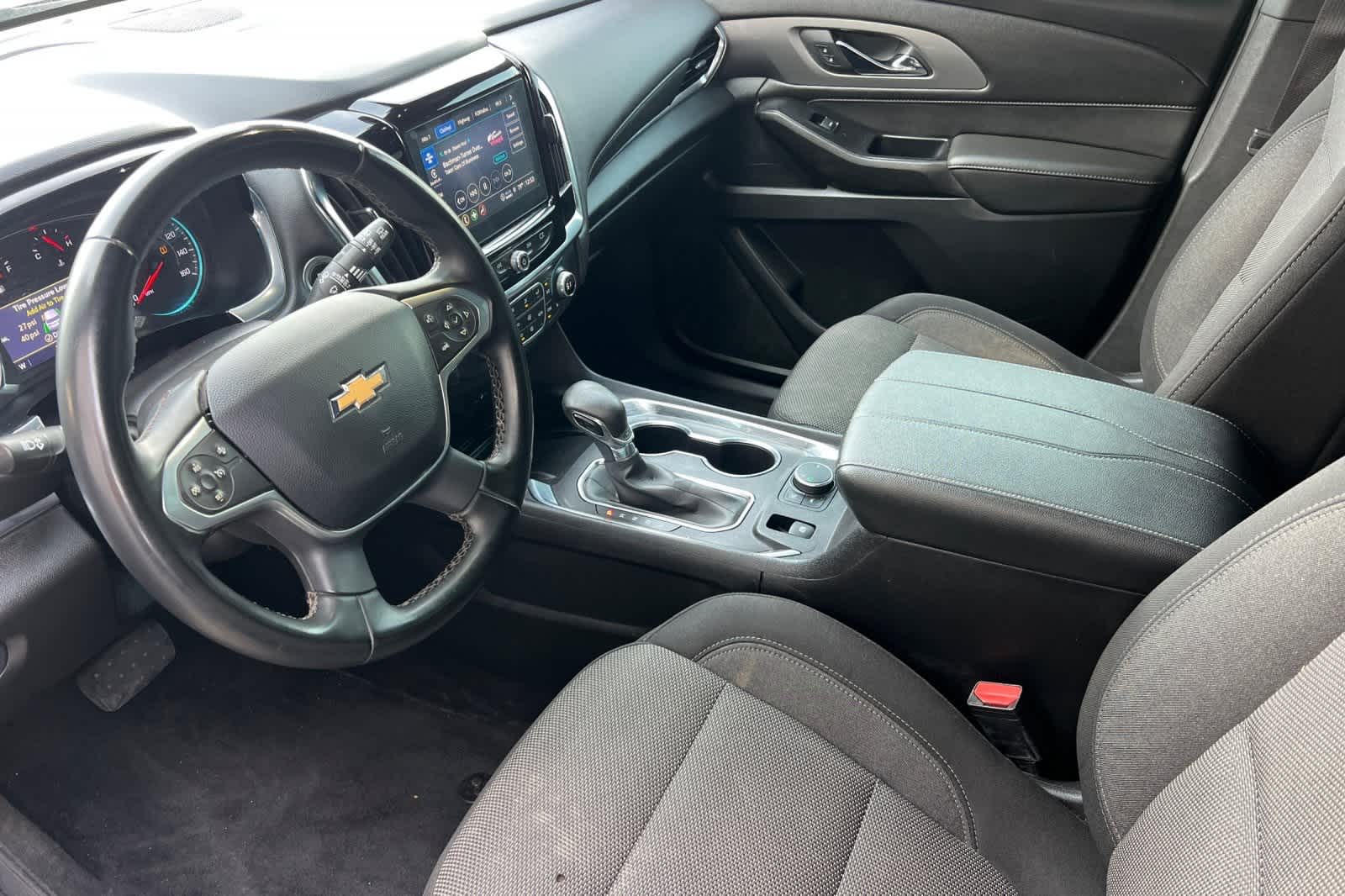 Thumbnail: 2023 Chevrolet Traverse - 12