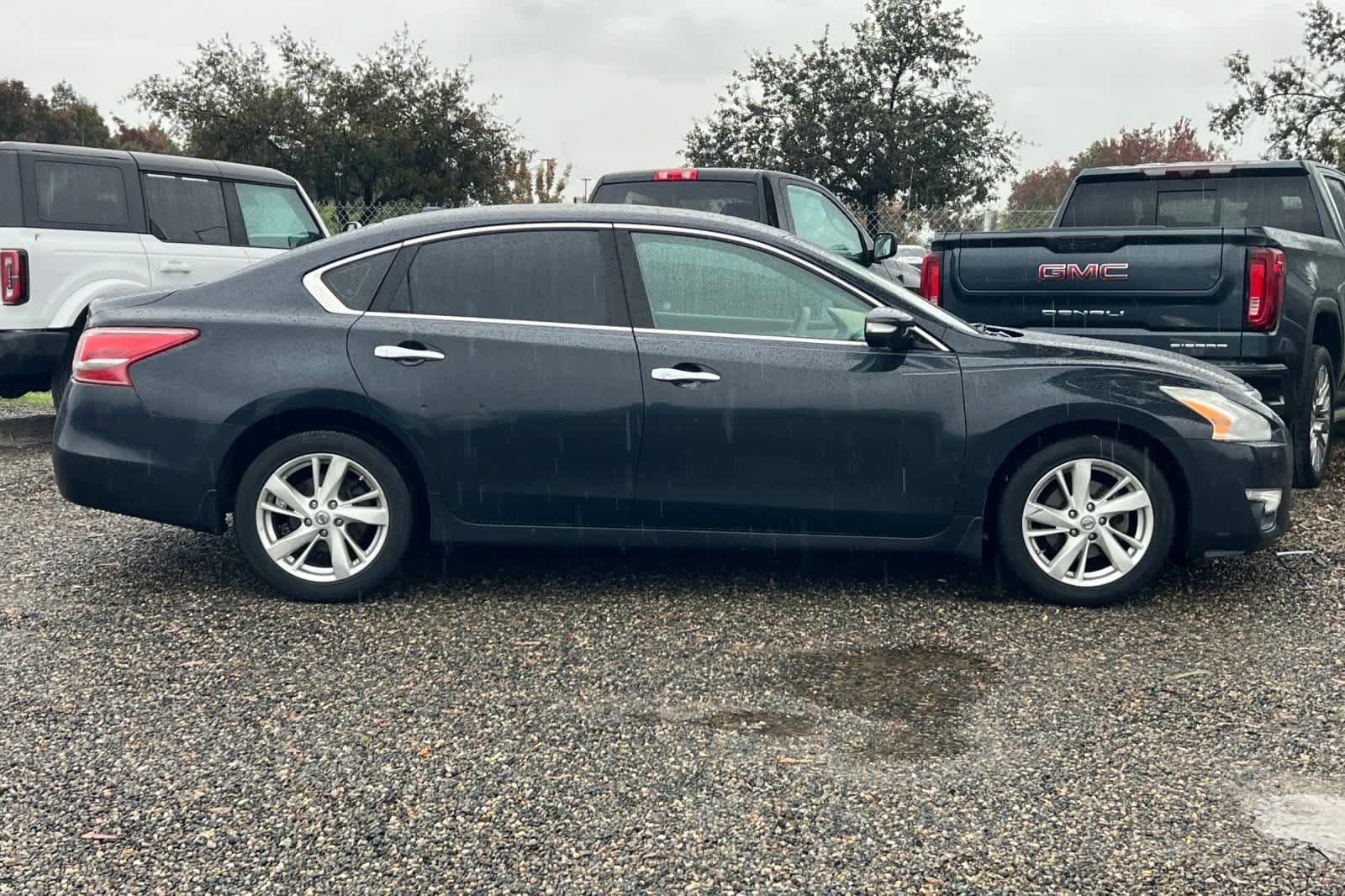 Thumbnail: 2013 Nissan Altima - 9