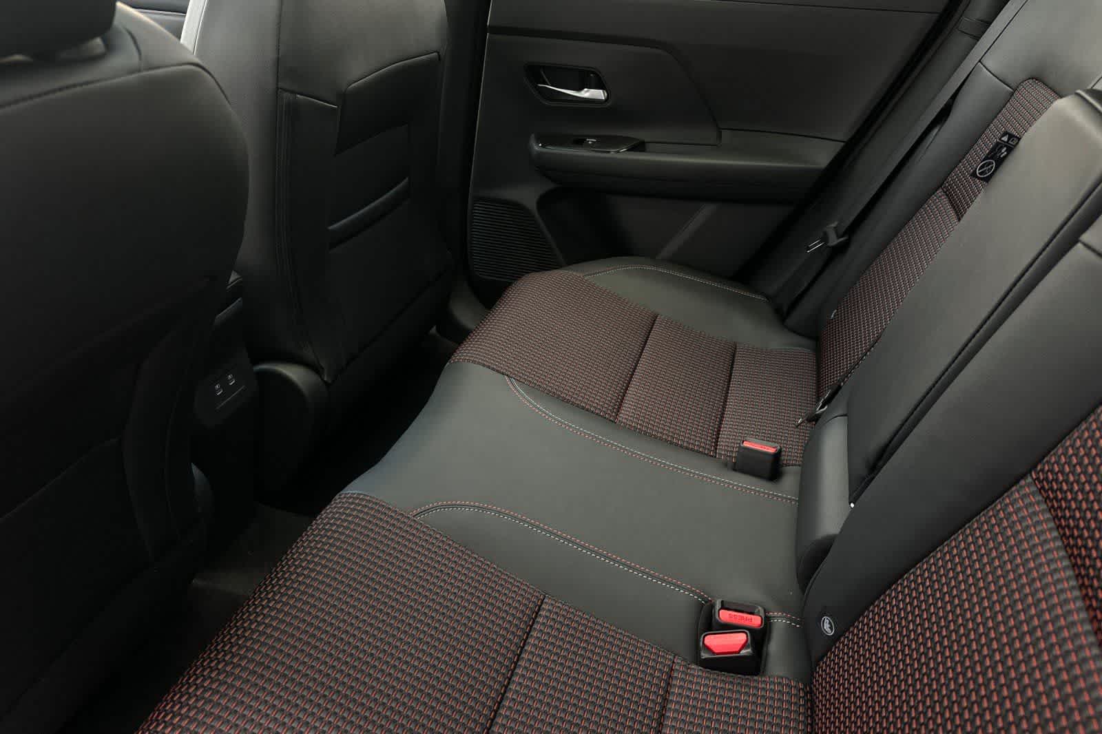 Thumbnail: 2026 Nissan Kicks - 5