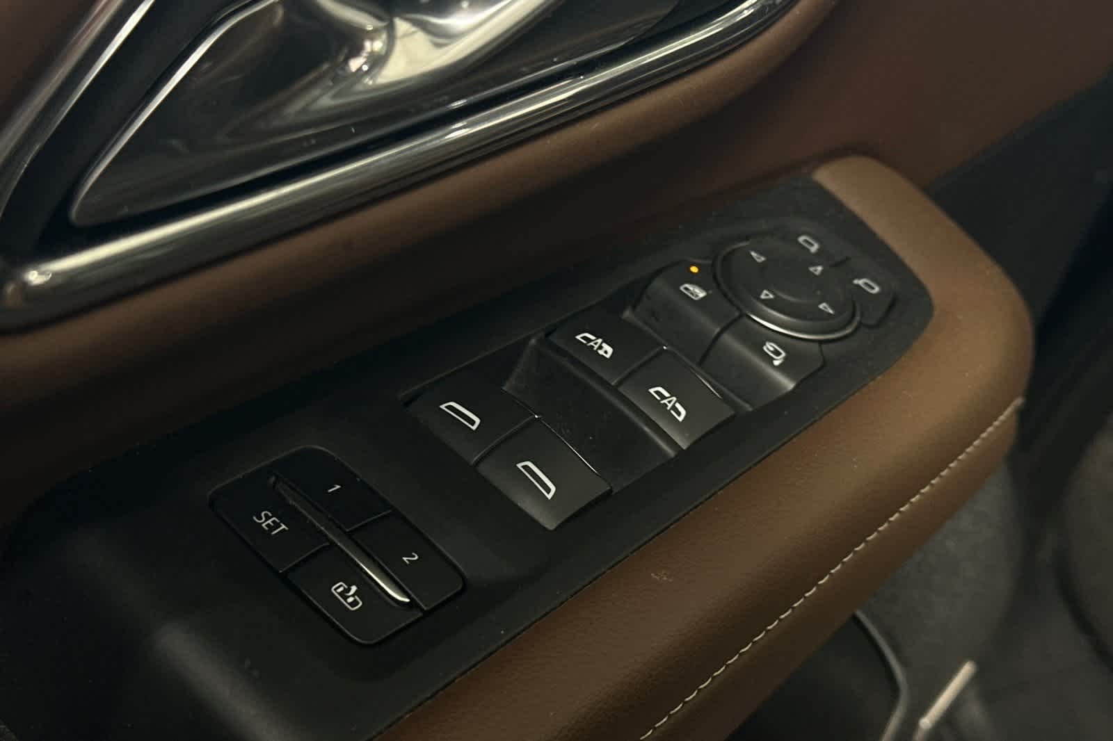 Thumbnail: 2023 Chevrolet Tahoe - 16