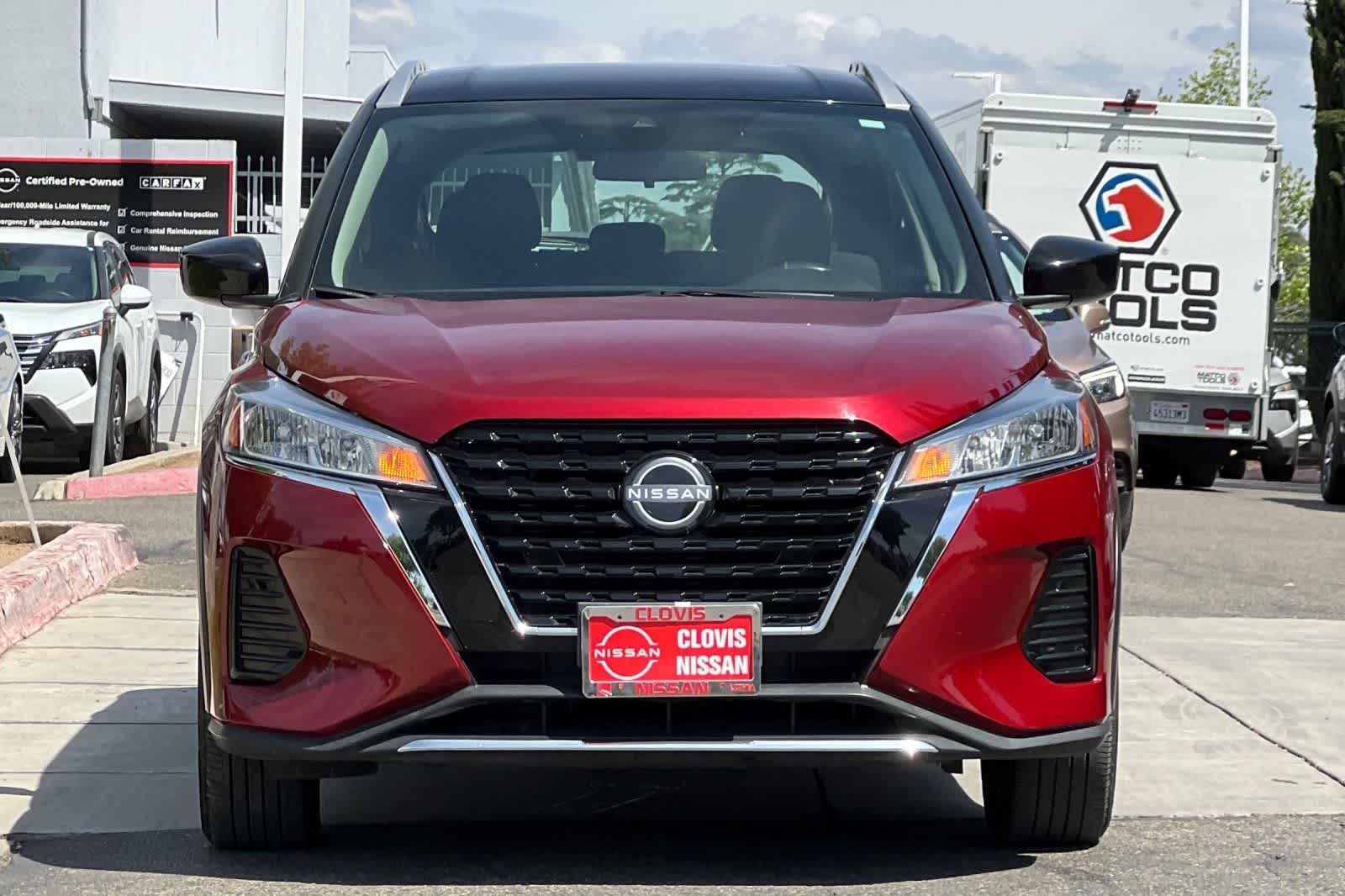 Thumbnail: 2023 Nissan Kicks - 11