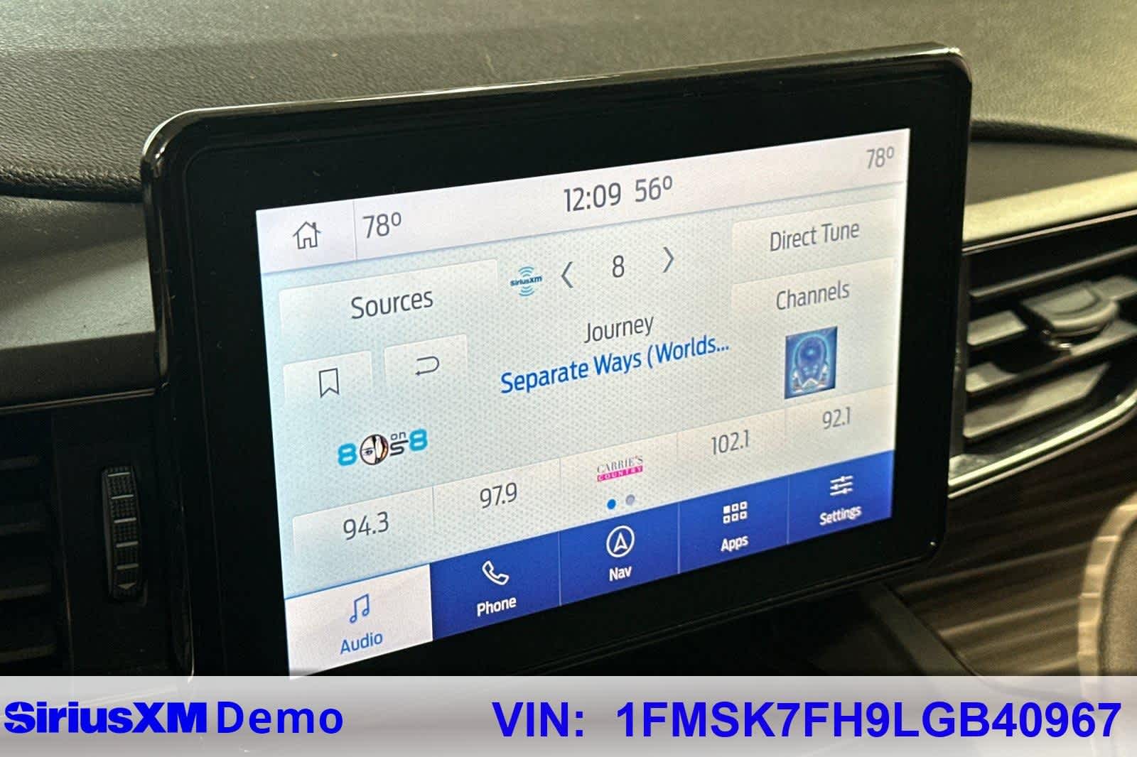 Thumbnail: 2020 Ford Explorer - 29