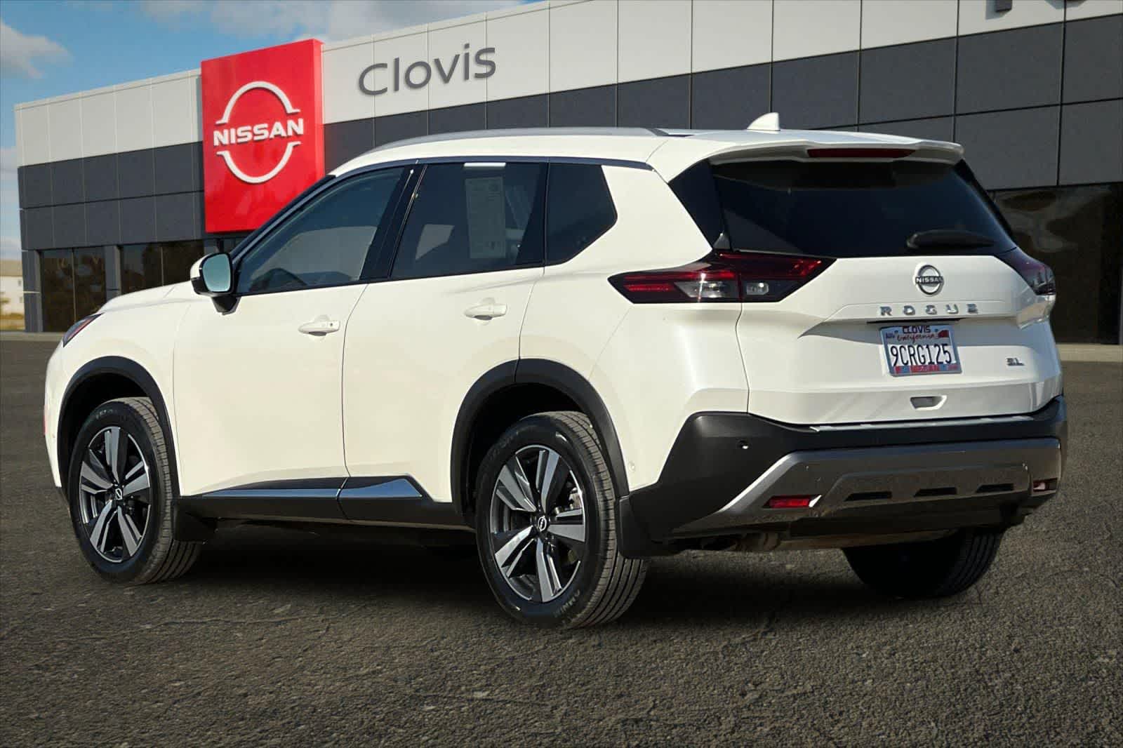 Thumbnail: 2022 Nissan Rogue - 7