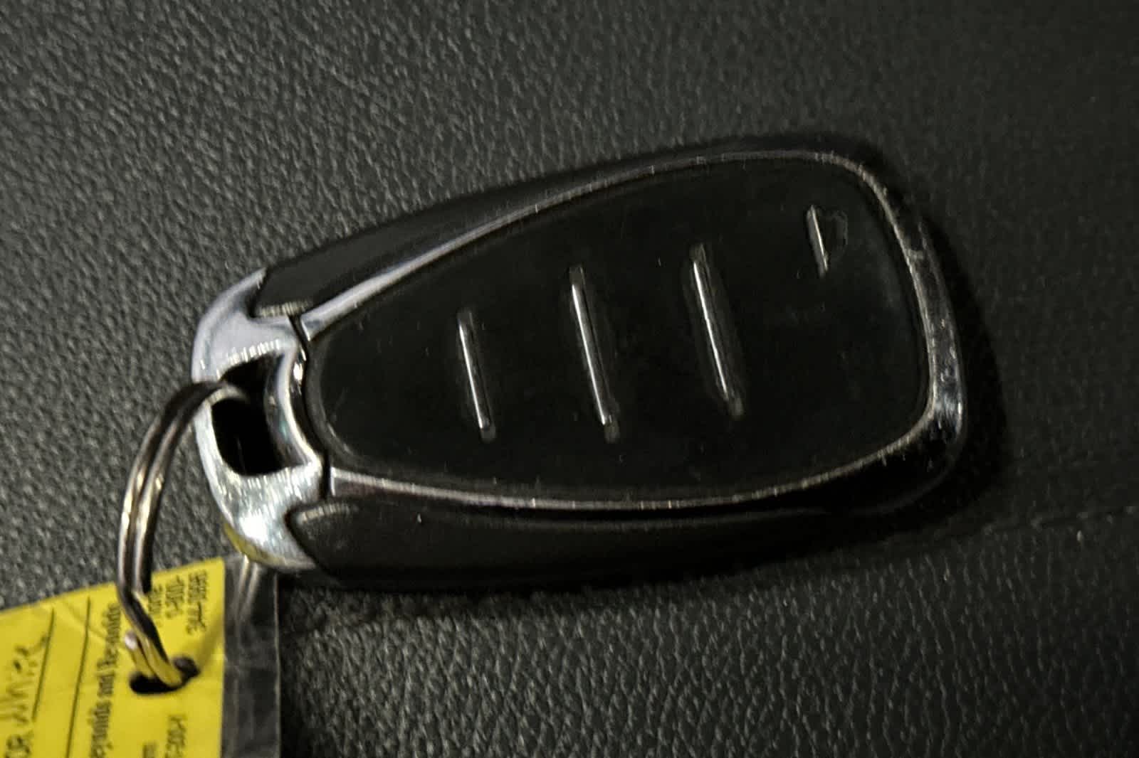 Thumbnail: 2019 Chevrolet Traverse - 27