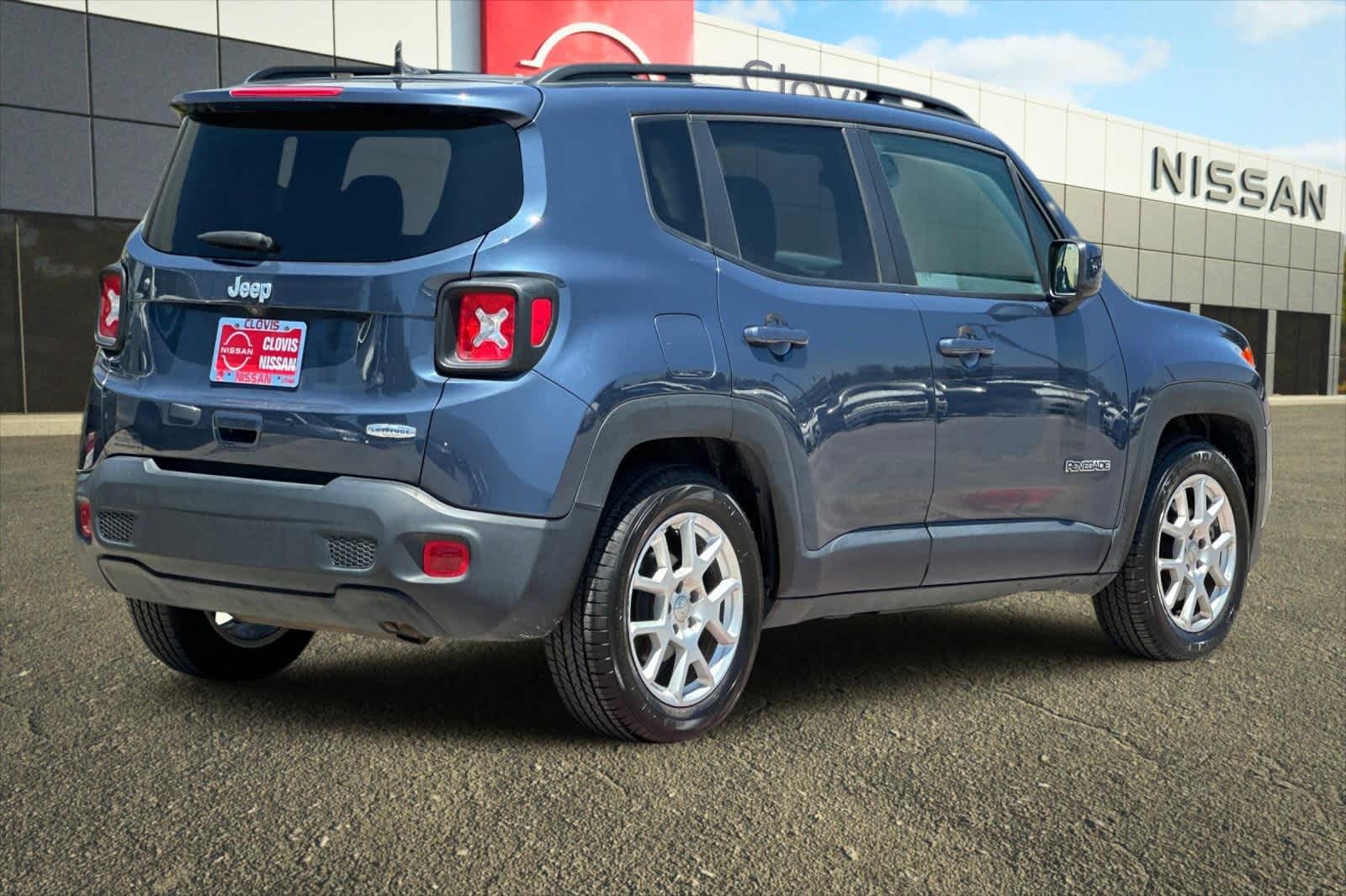 Thumbnail: 2021 Jeep Renegade - 3