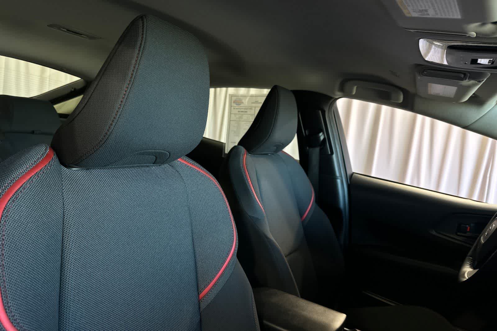 Thumbnail: 2024 Toyota Prius Prime - 19